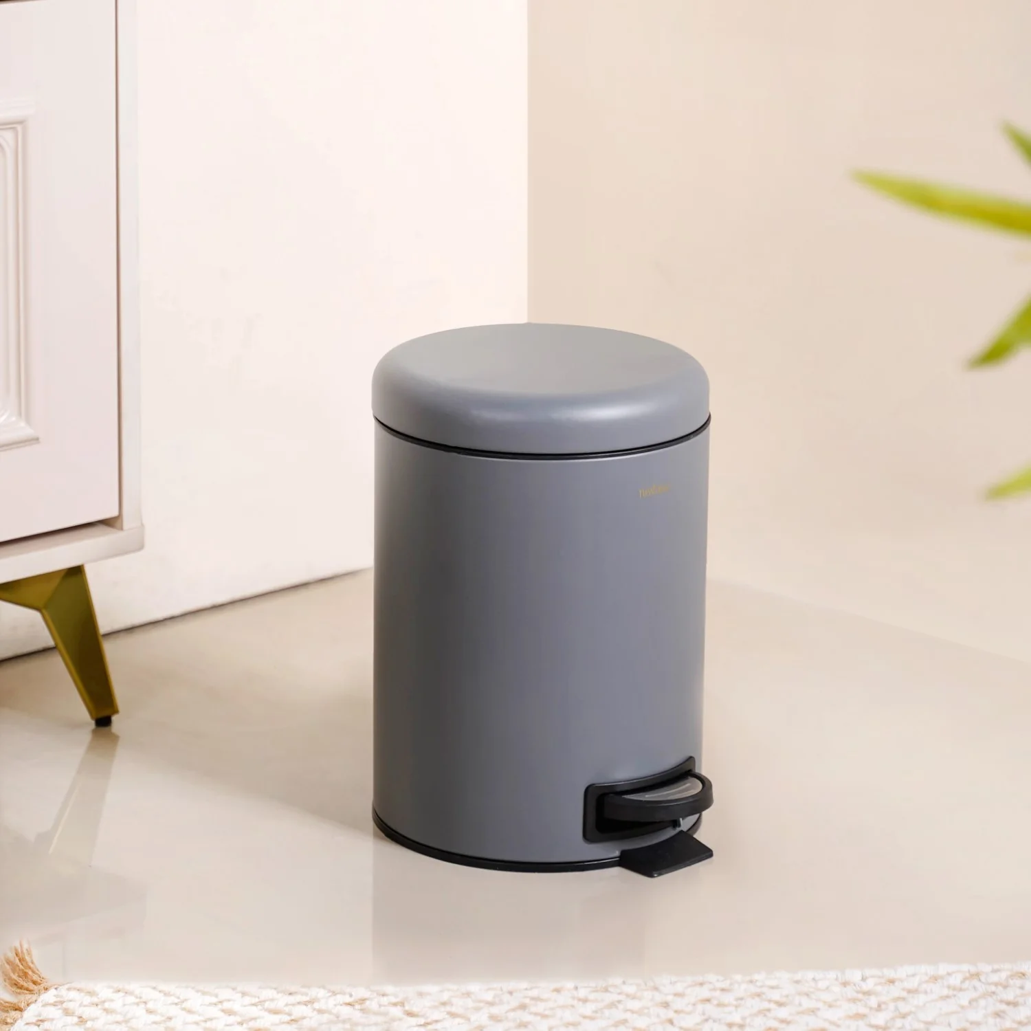 Clean Curve Metal Dustbin With Removable Bucket Grey 5000ml