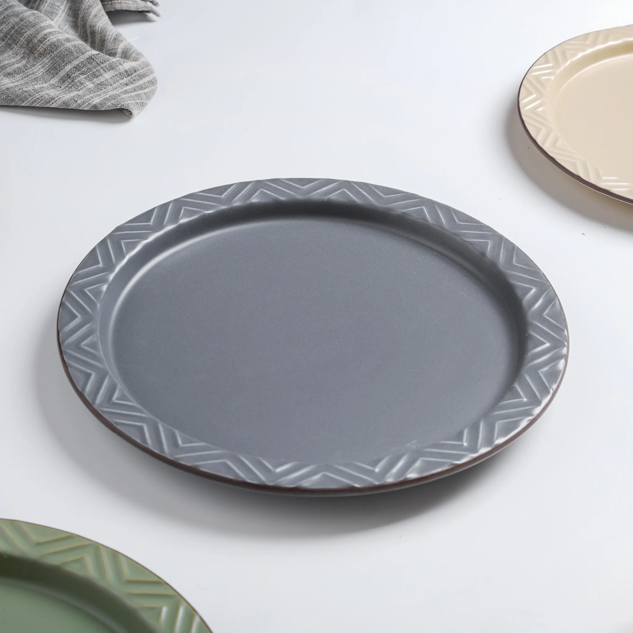 Coloured Dinner Plate - Image 13