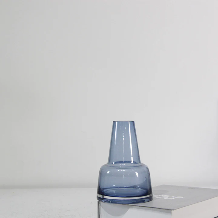 Contemporary Flower Vase - Image 6