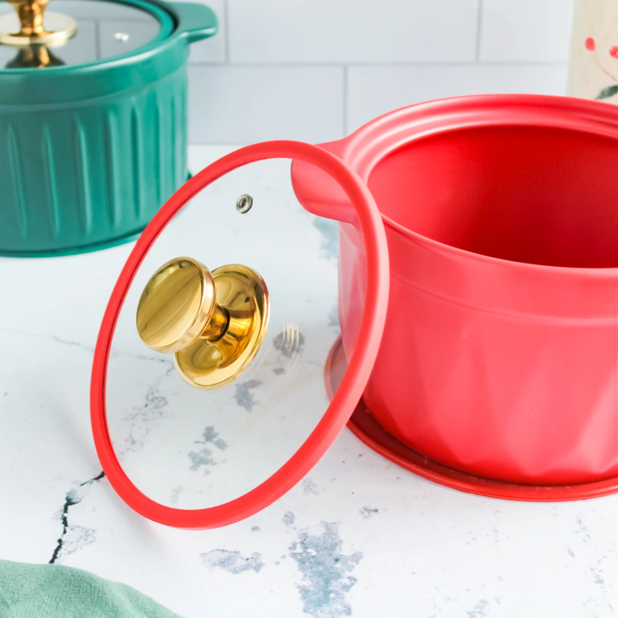 Cooking Pot with Lid - Image 8