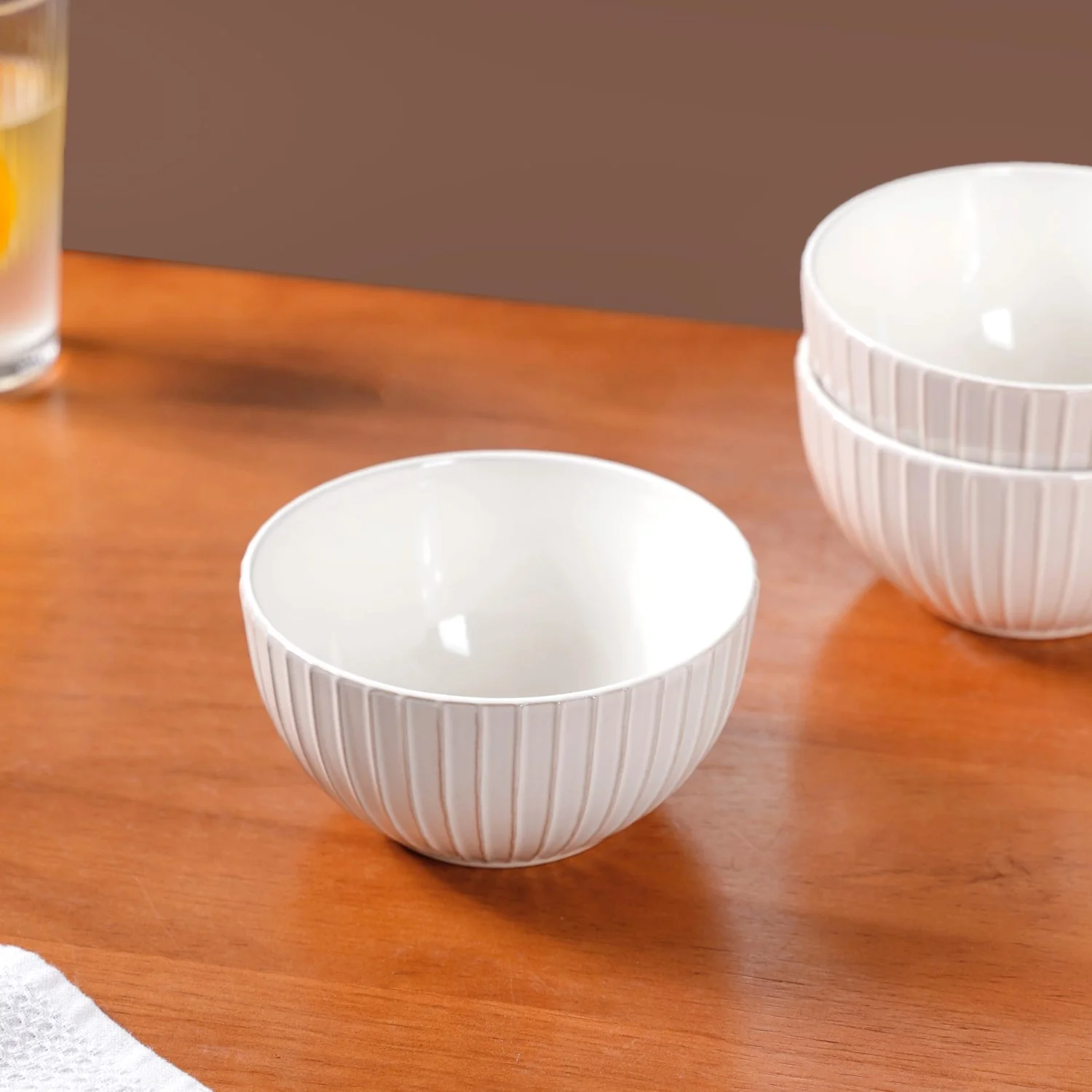 Costola Ceramic Serving Bowl Set Of 4 Off White 650ml - Image 3