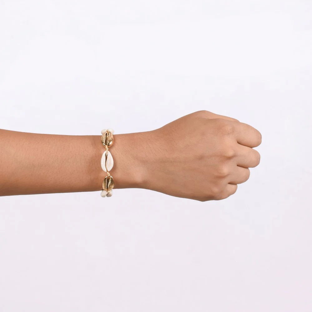 Cowrie Shell Coastal Chic Bracelet - Image 3