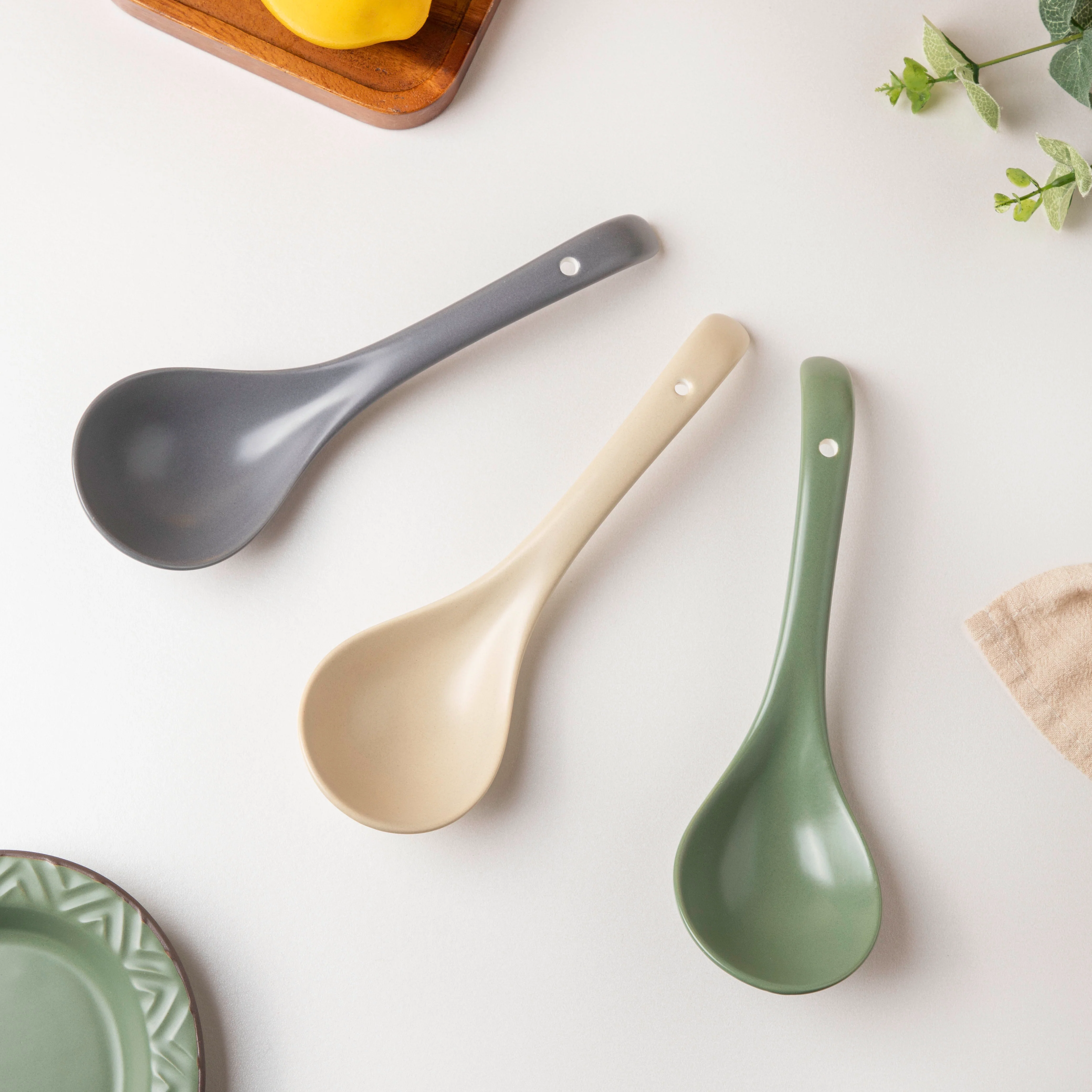 Crème De La Crème Ceramic Serving Spoon - Image 5