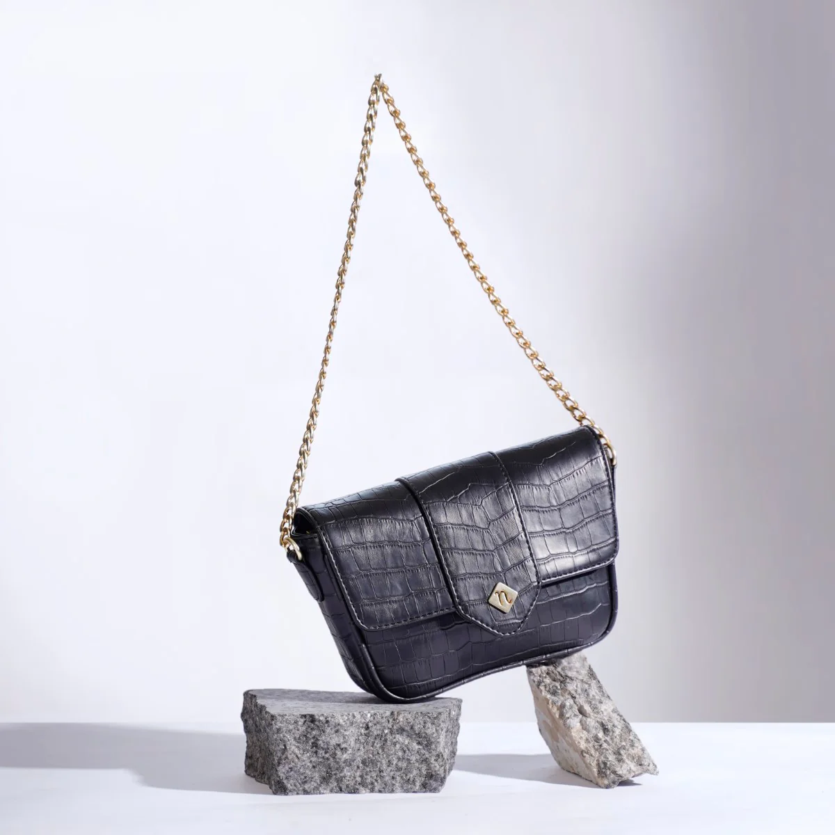 Croco Go-To Outing Bag Black - Image 2