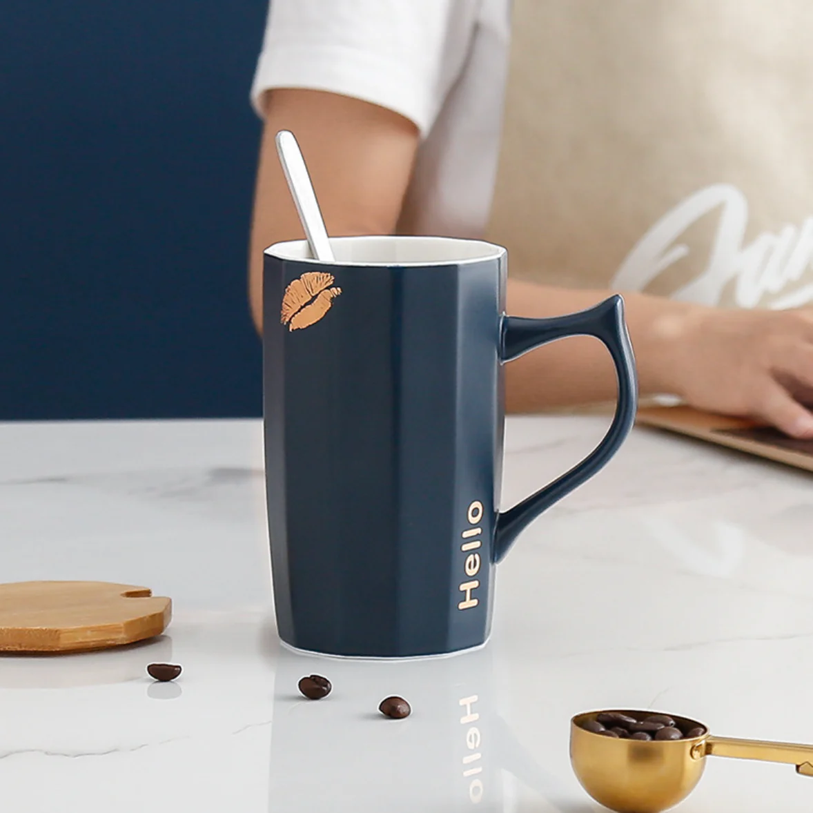 Cup With Lid and Spoon - Image 11