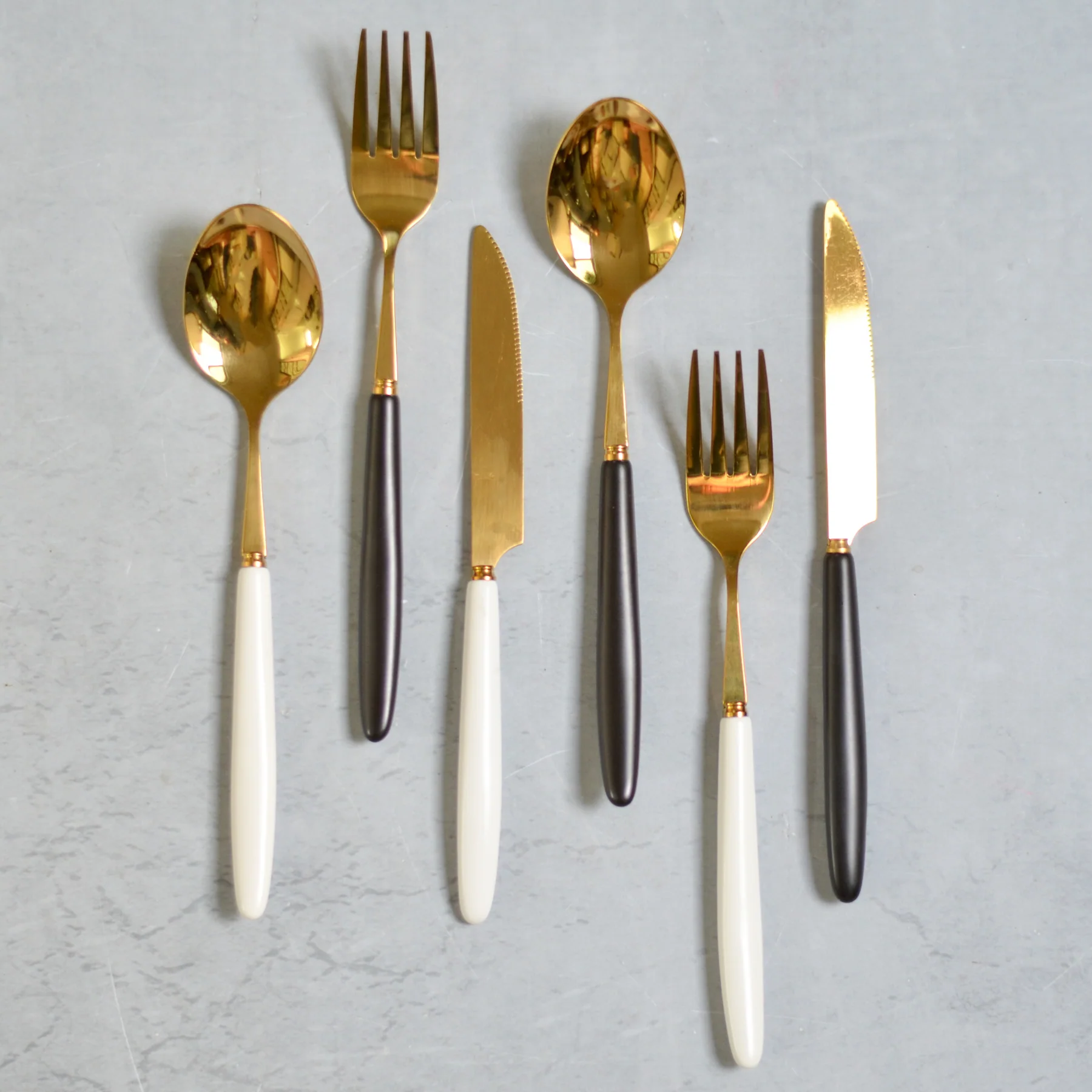 Cutlery Set - Image 2