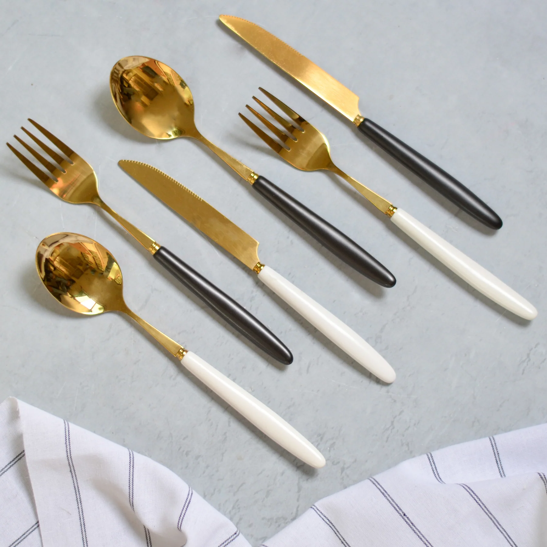 Cutlery Set - Image 3