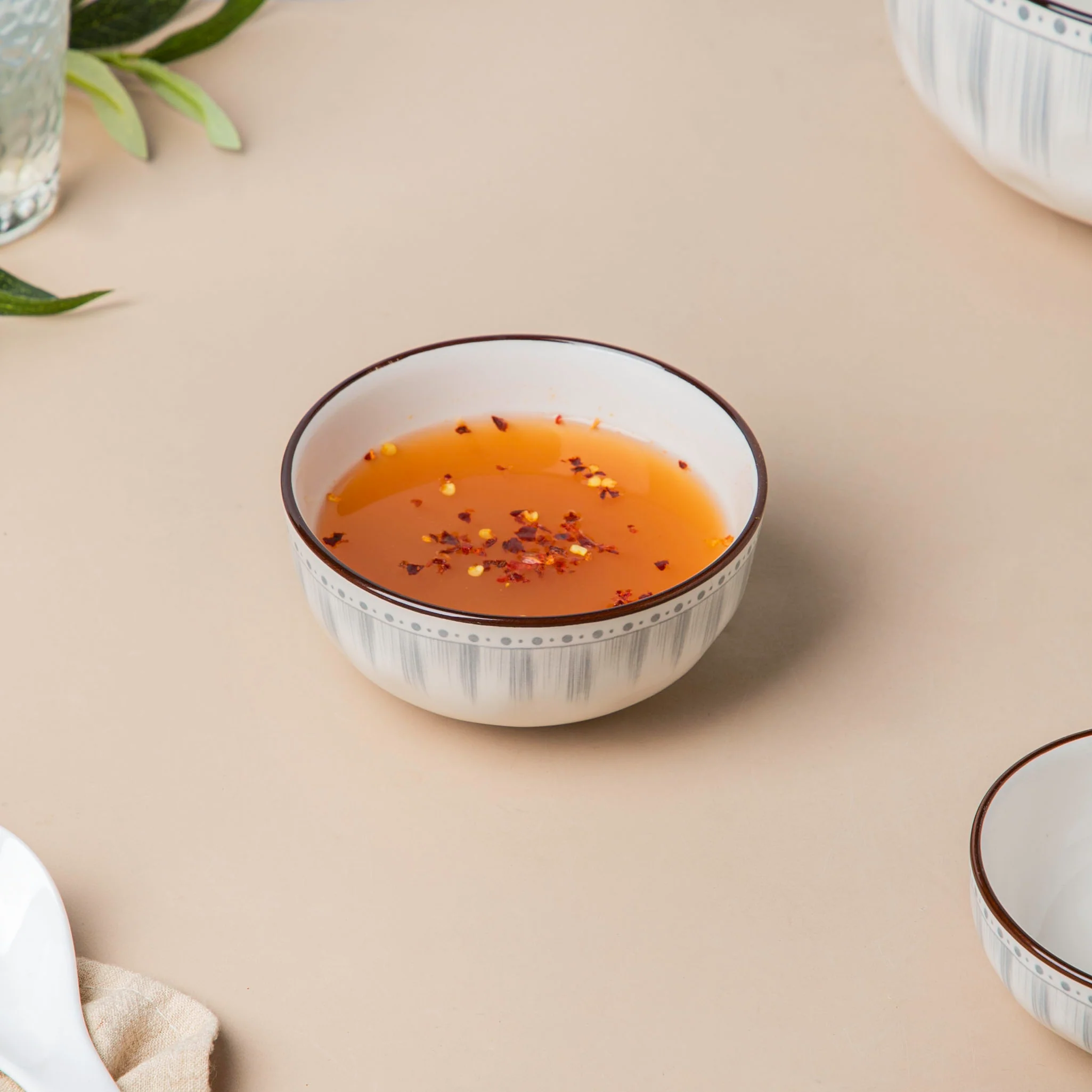 Dainty Patterned Dessert Bowl 250 ml - Image 3