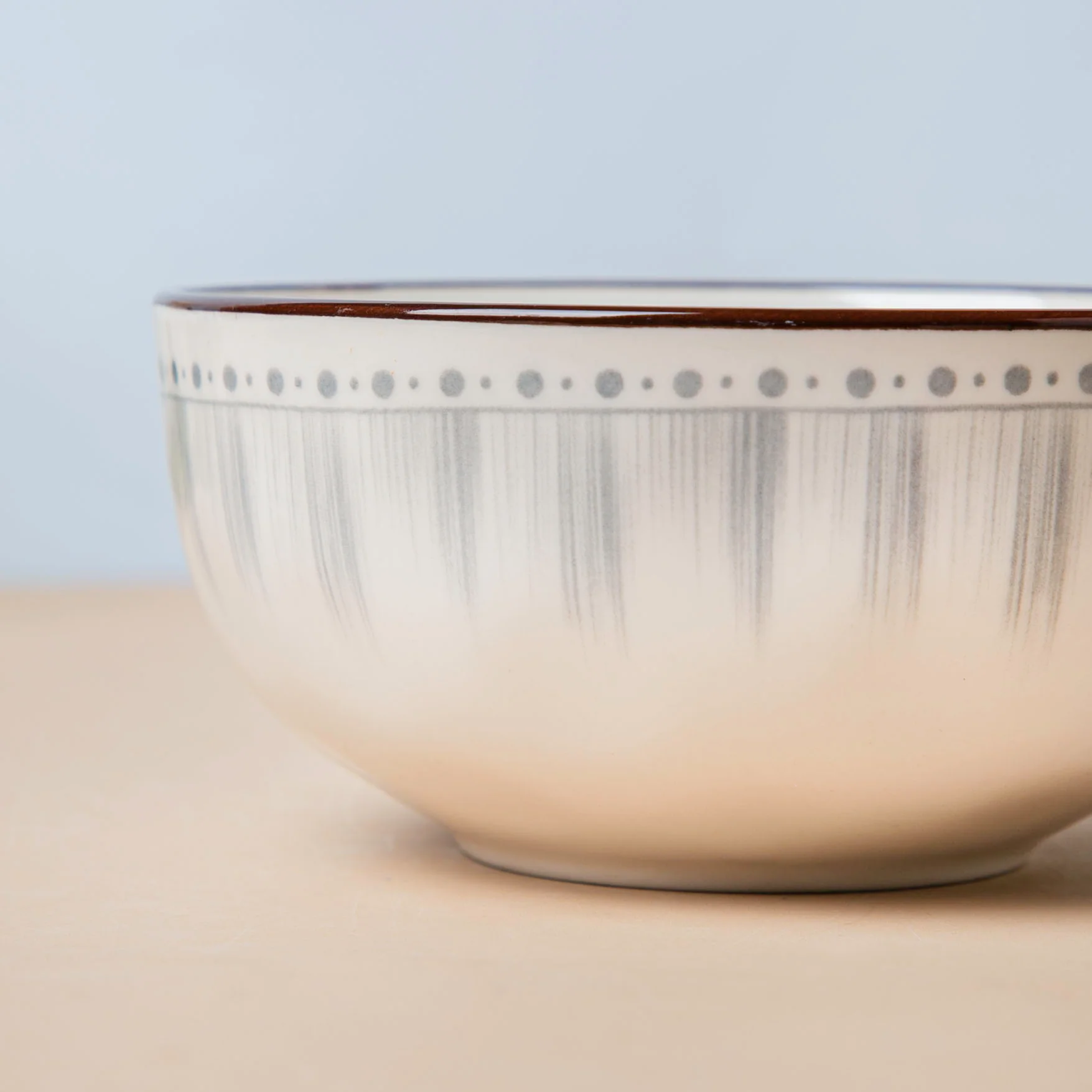 Dainty Patterned Dessert Bowl 250 ml - Image 4