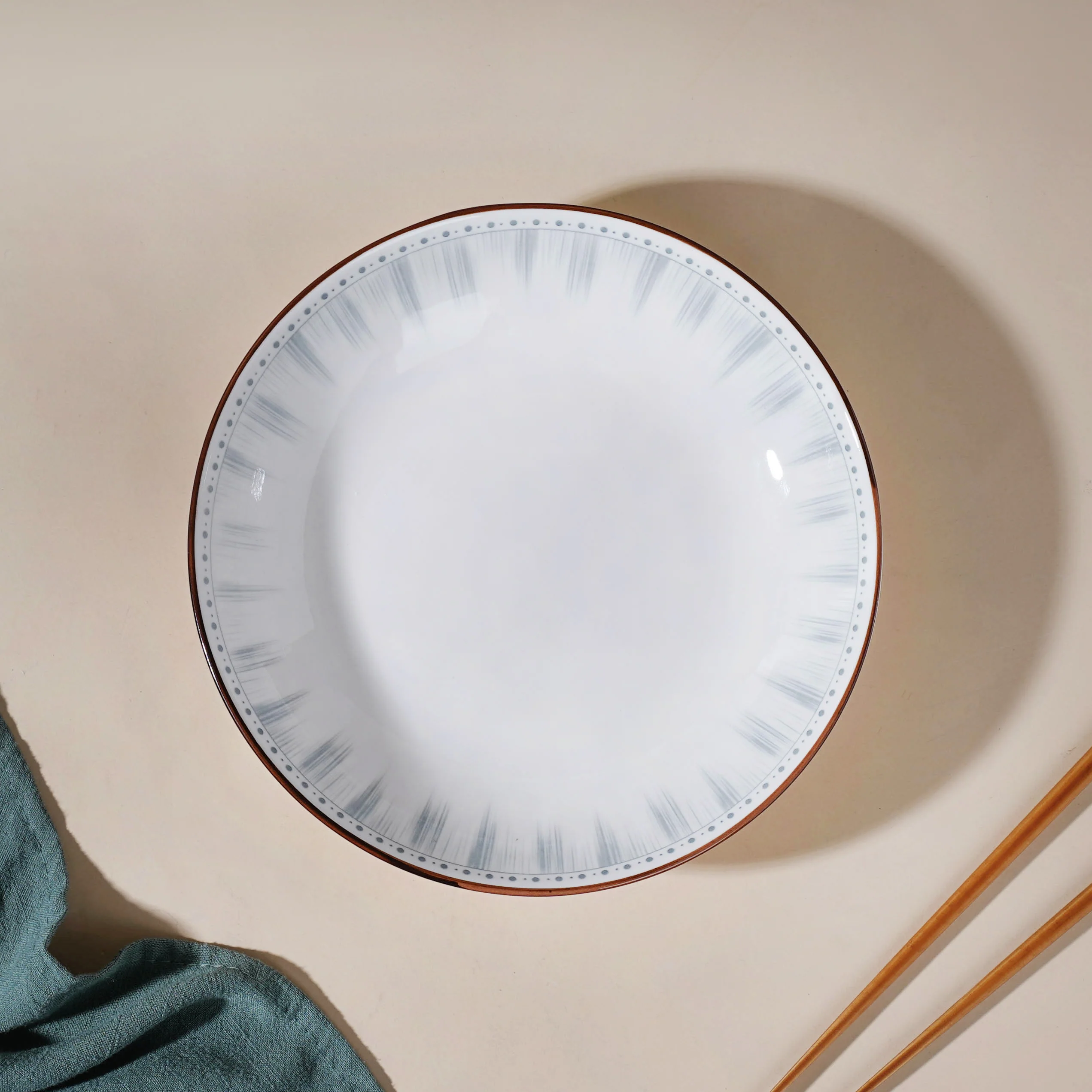 Dainty Patterned Pasta Dish 7 Inch - Image 16