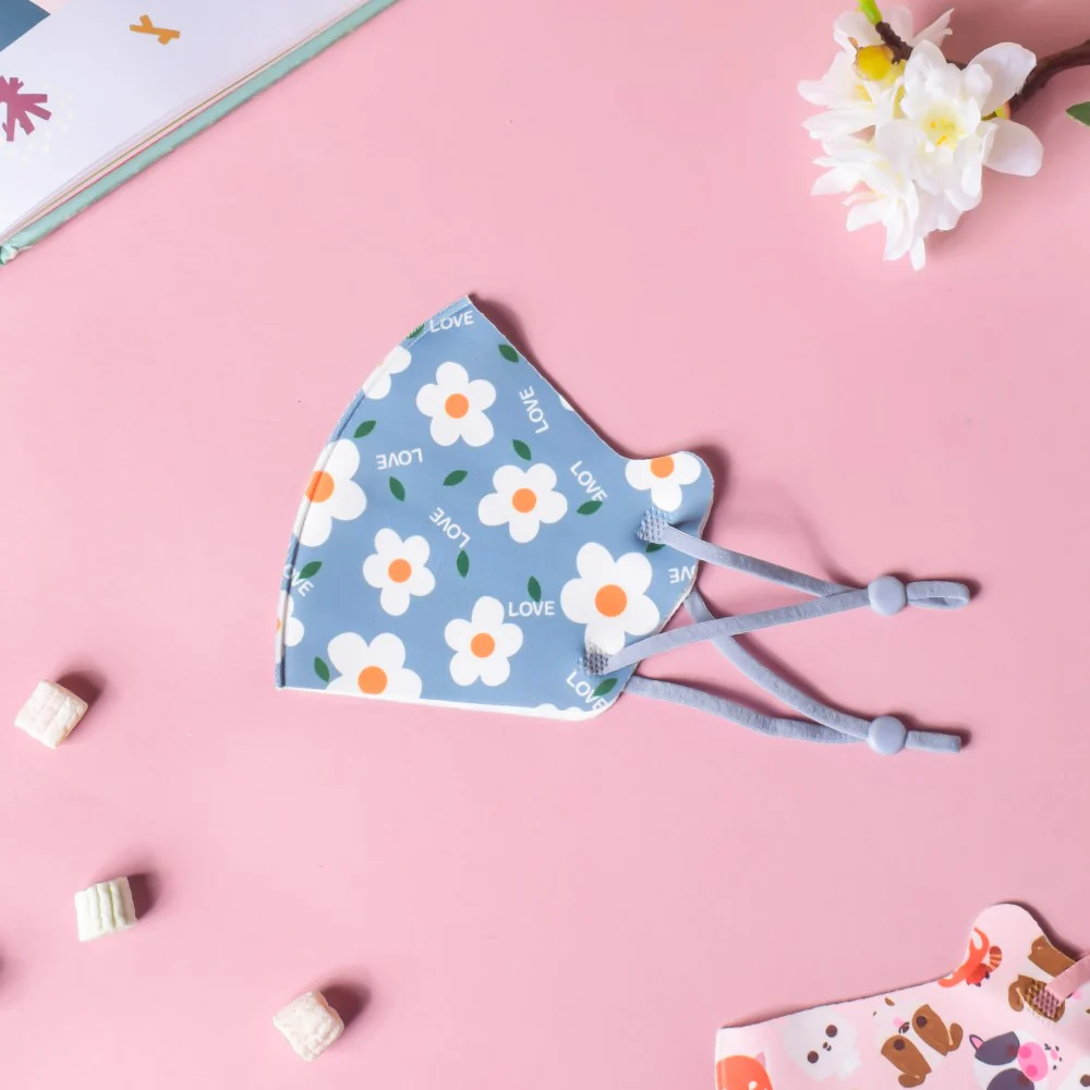 Daisy Print Face Mask With Adjustable Straps Blue Set Of 2 - Image 7