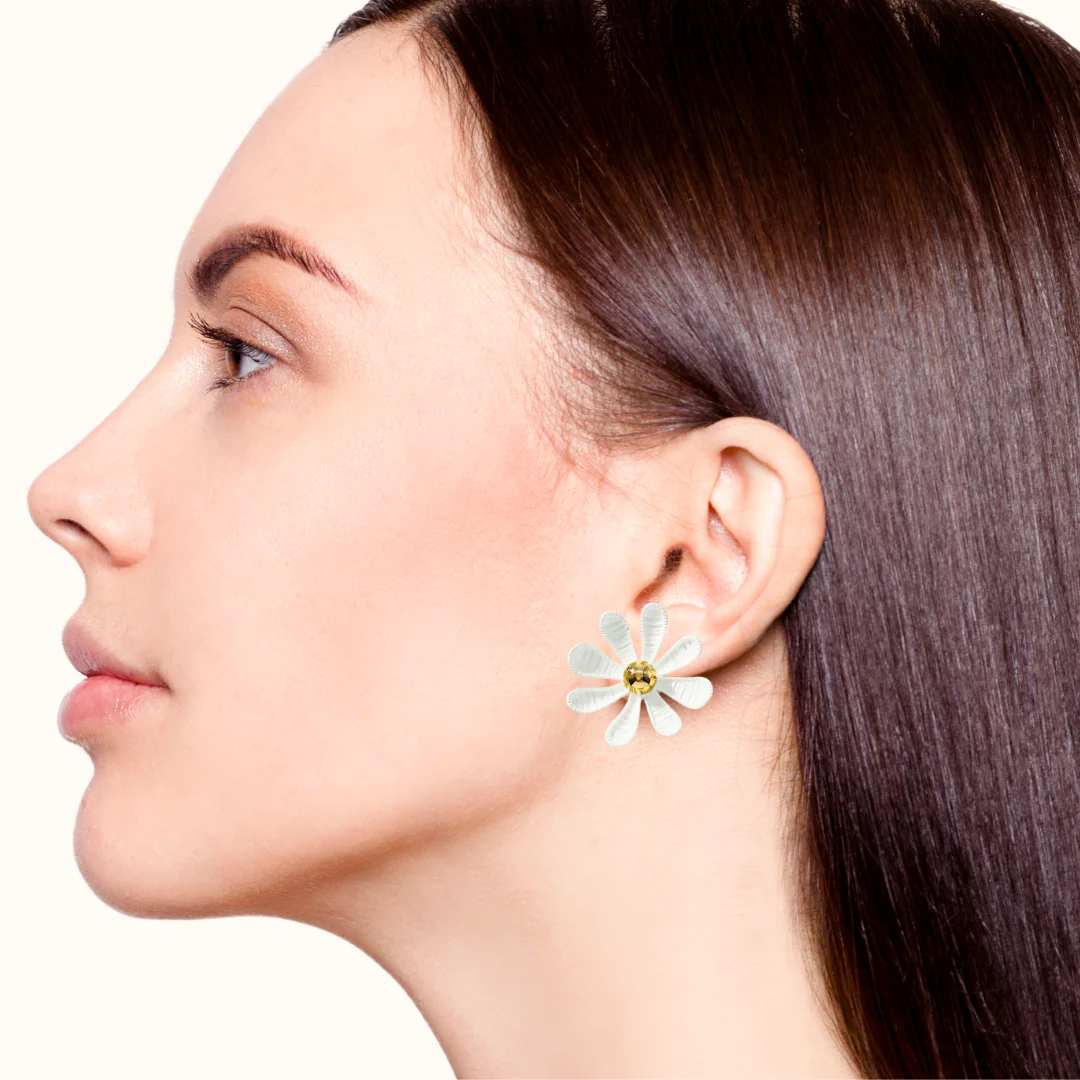 Daisy Statement Studs White - Image 5