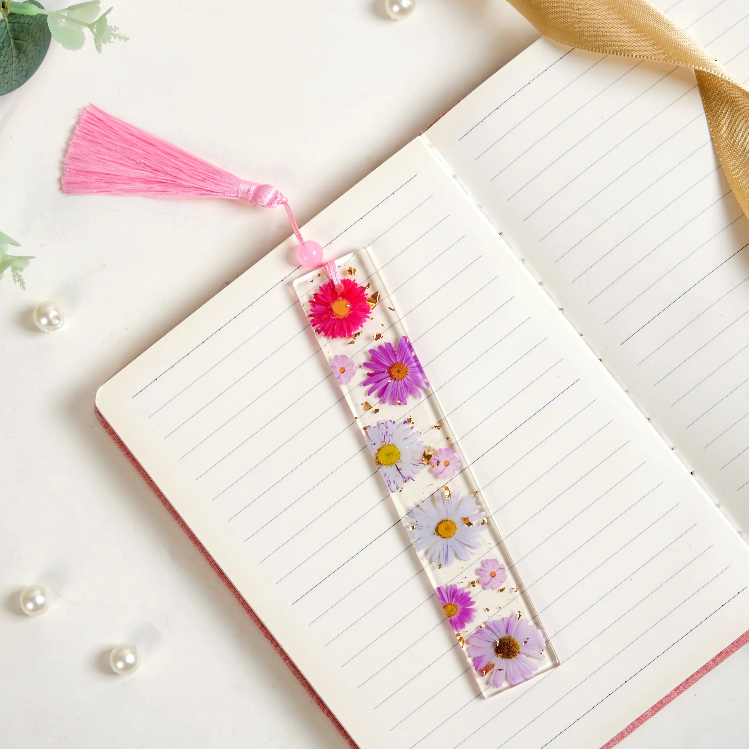 Daisy Tales Bookmark With Tassel - Image 2