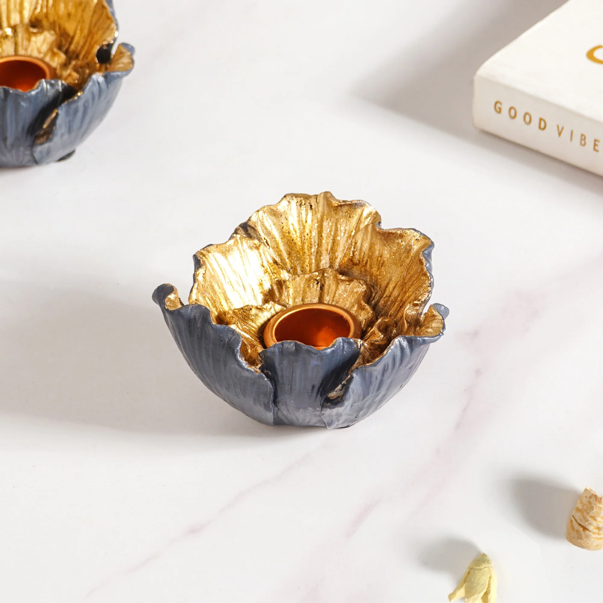 Decorative Bloom Candle Holder - Image 7