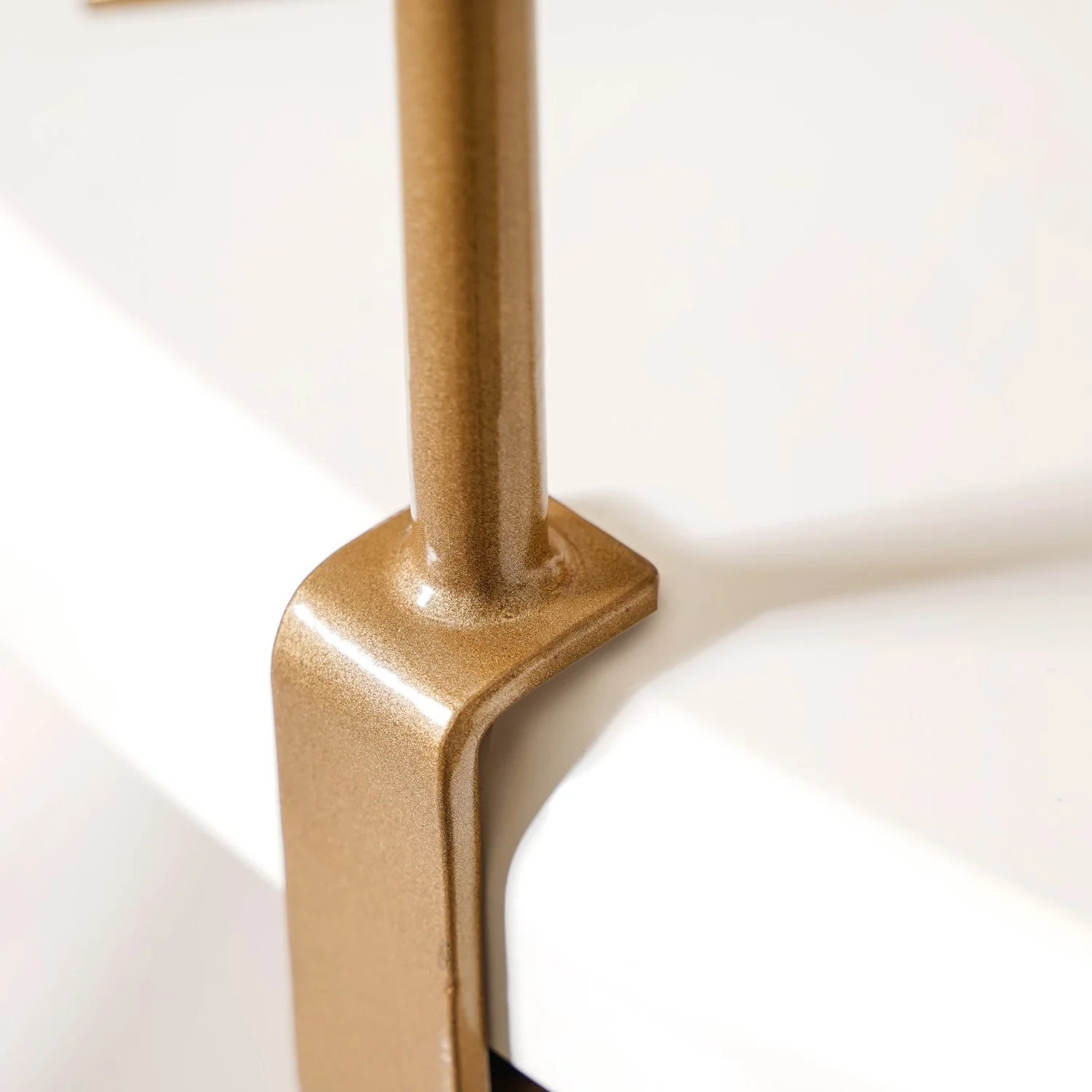 Detachable Tabletop Adjustable Metal Stand With Wall Hangings - Image 8