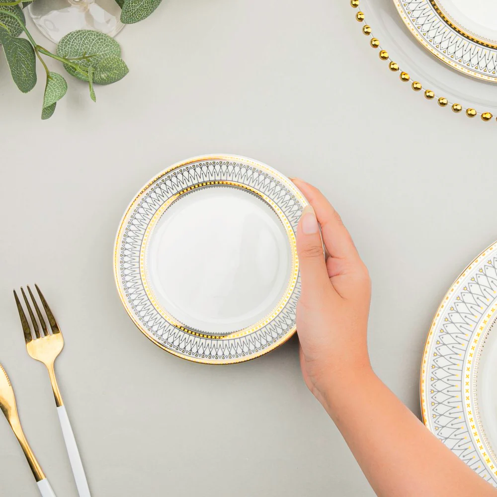 Gold Detailed Glam Dessert Plate - Image 2