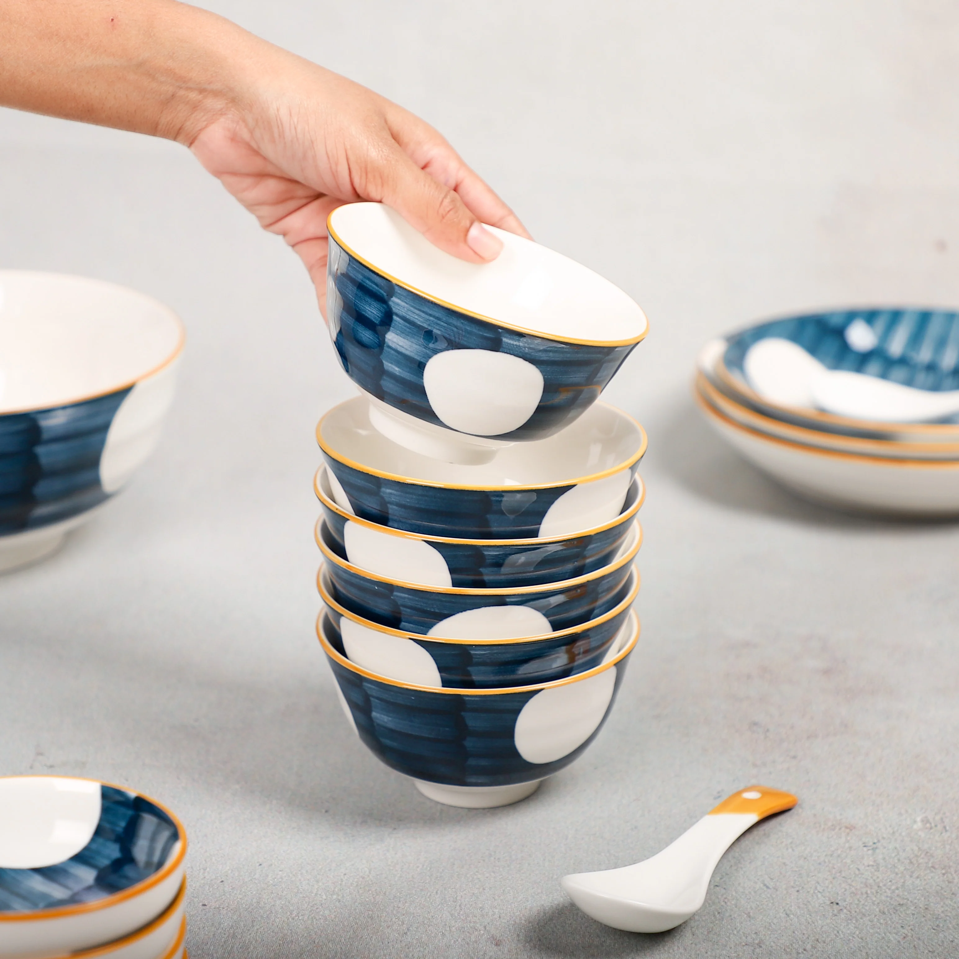 Hand painted Dinner Set Nitori - Image 11