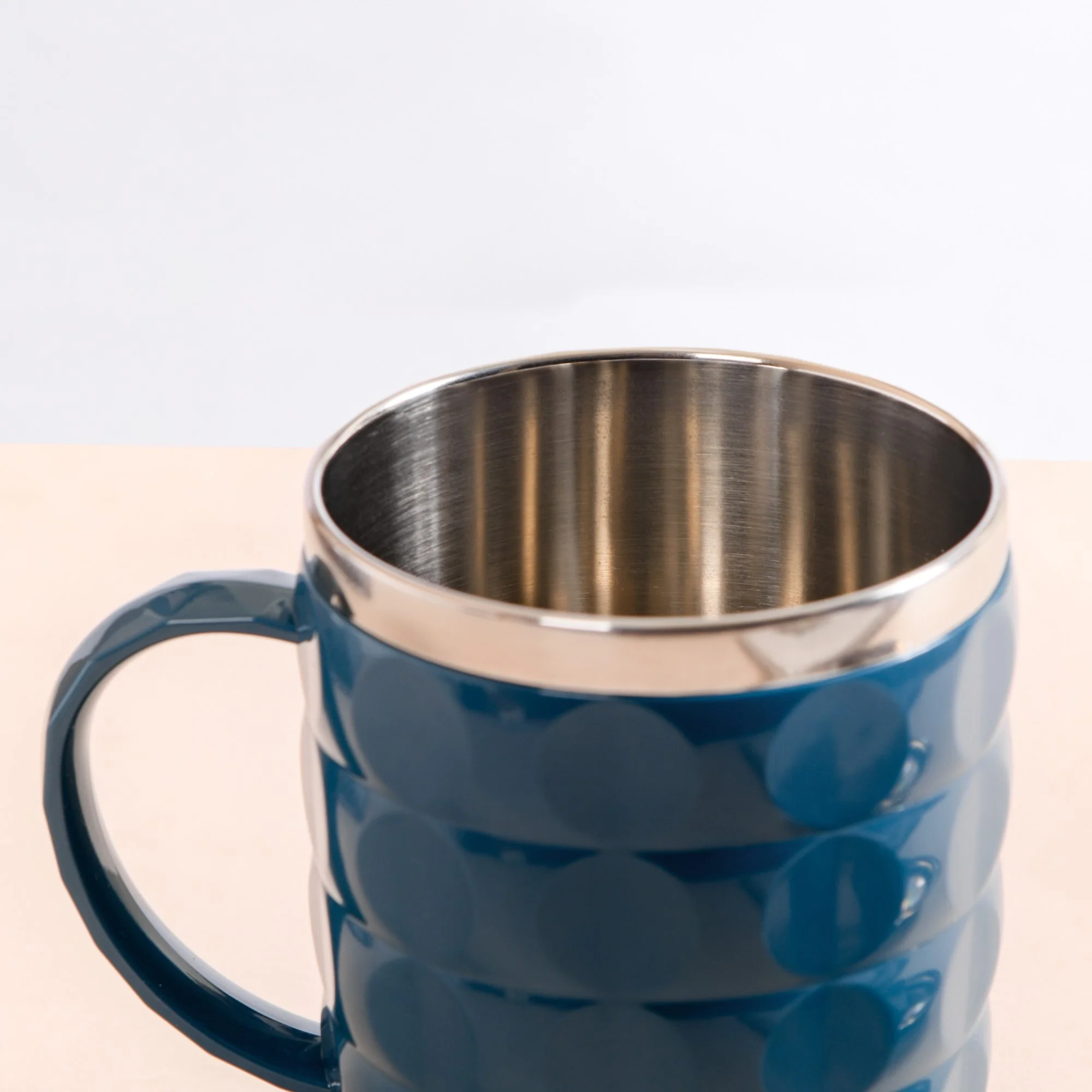 Stylish Travel Mug For Car Blue 400ml - Image 14