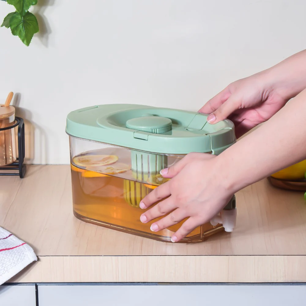 Drink Dispenser With Infuser Green 2250ml - Image 3