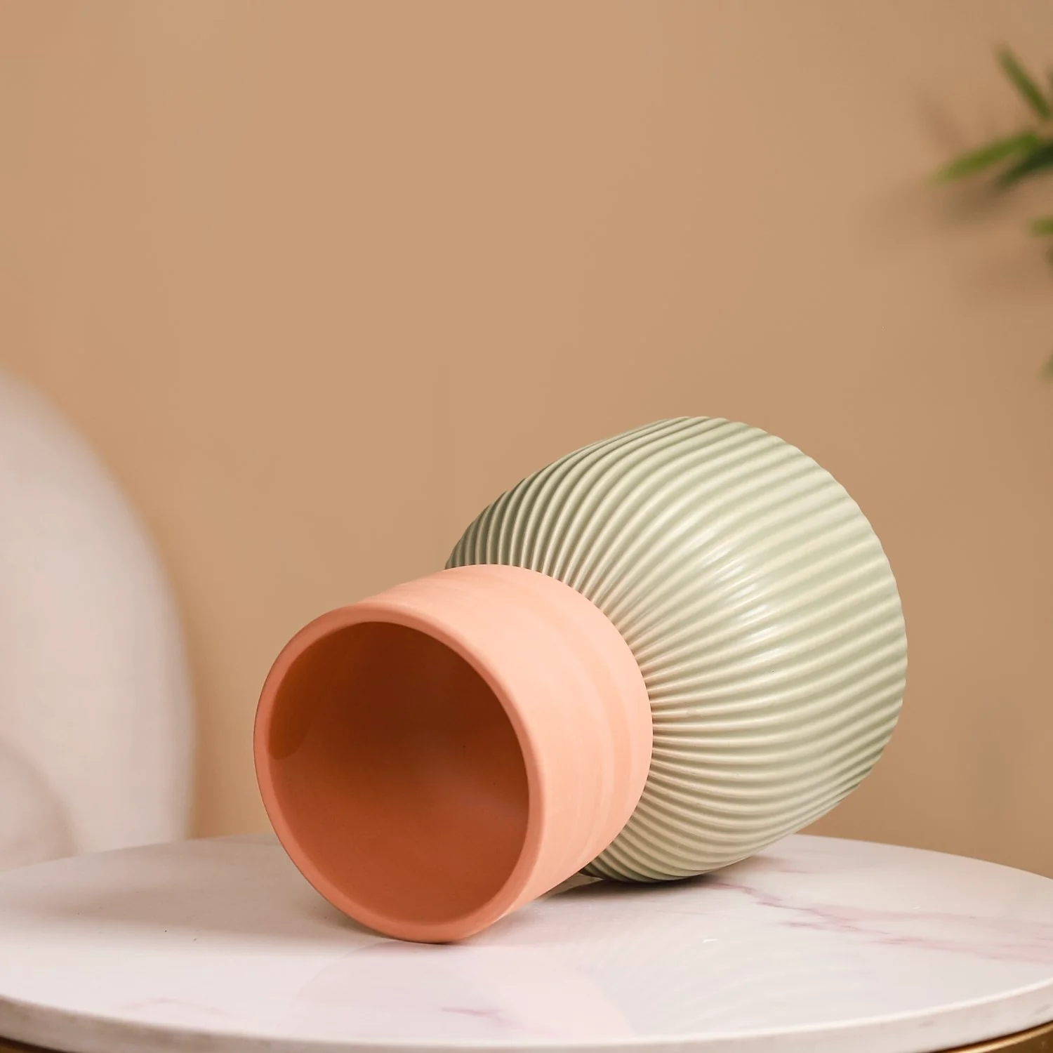 Earthy Flower Vase - Image 8