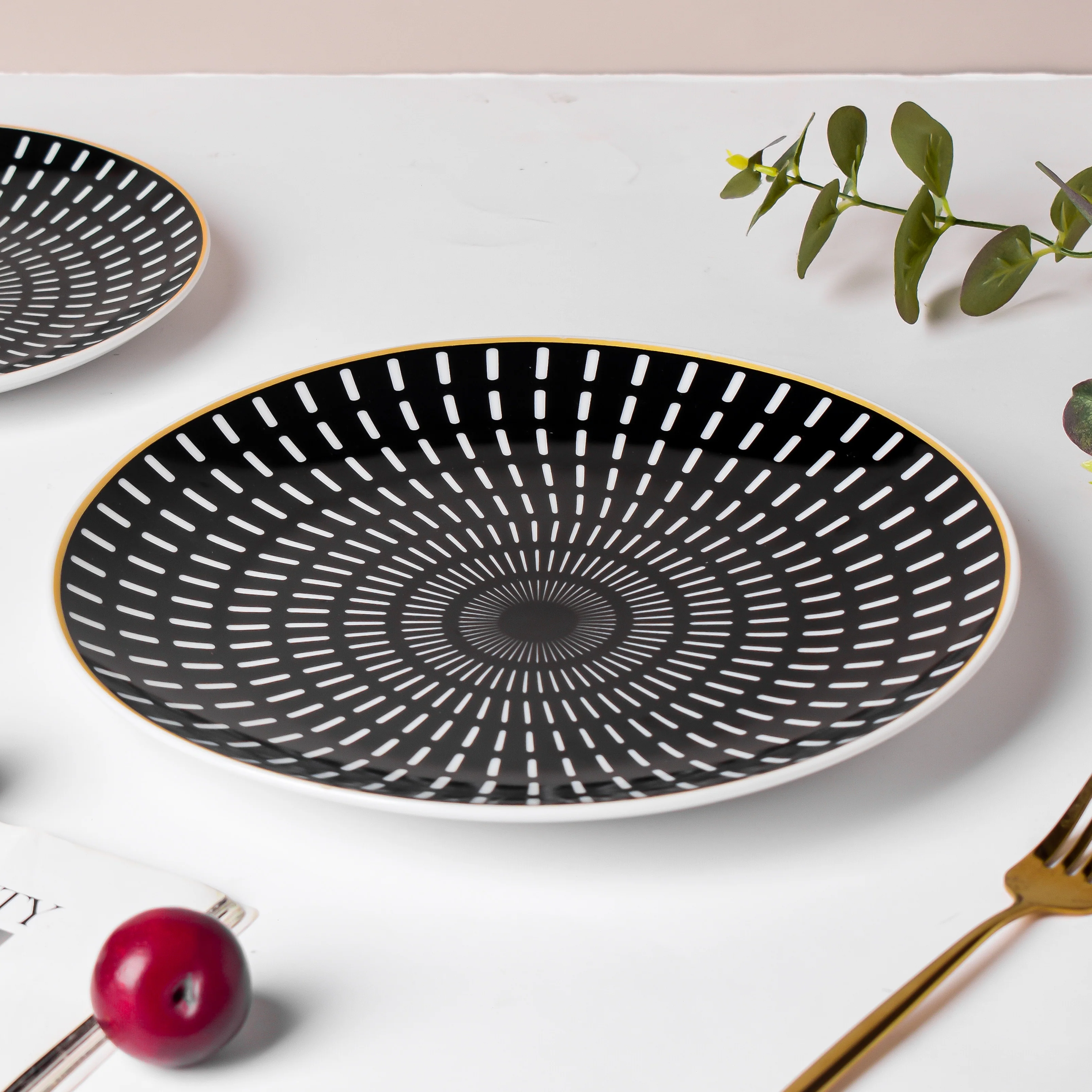 Ebony Ceramic Dinner Plate Black 10 Inch - Image 3