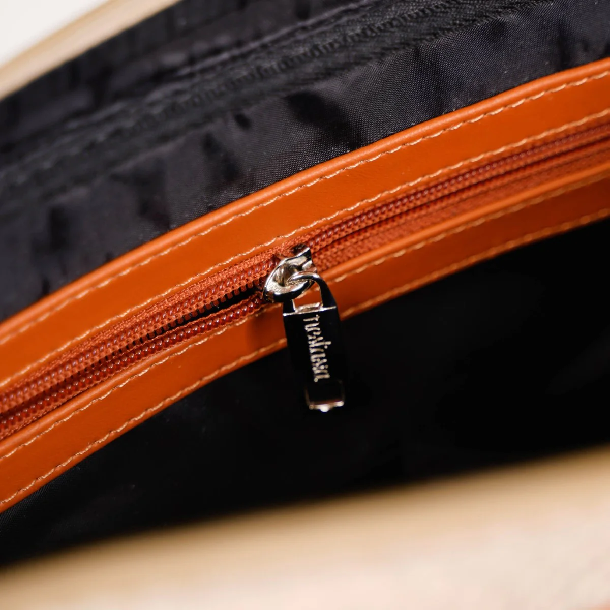 Eco Chic Laptop Bag - Image 13