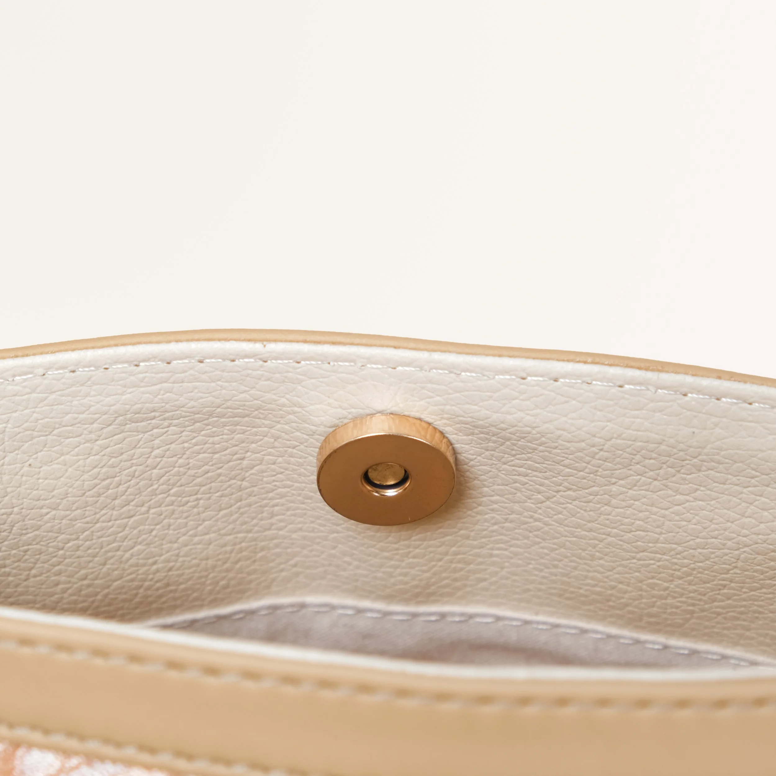 Eden Beige Bucket Bag For Women - Image 9