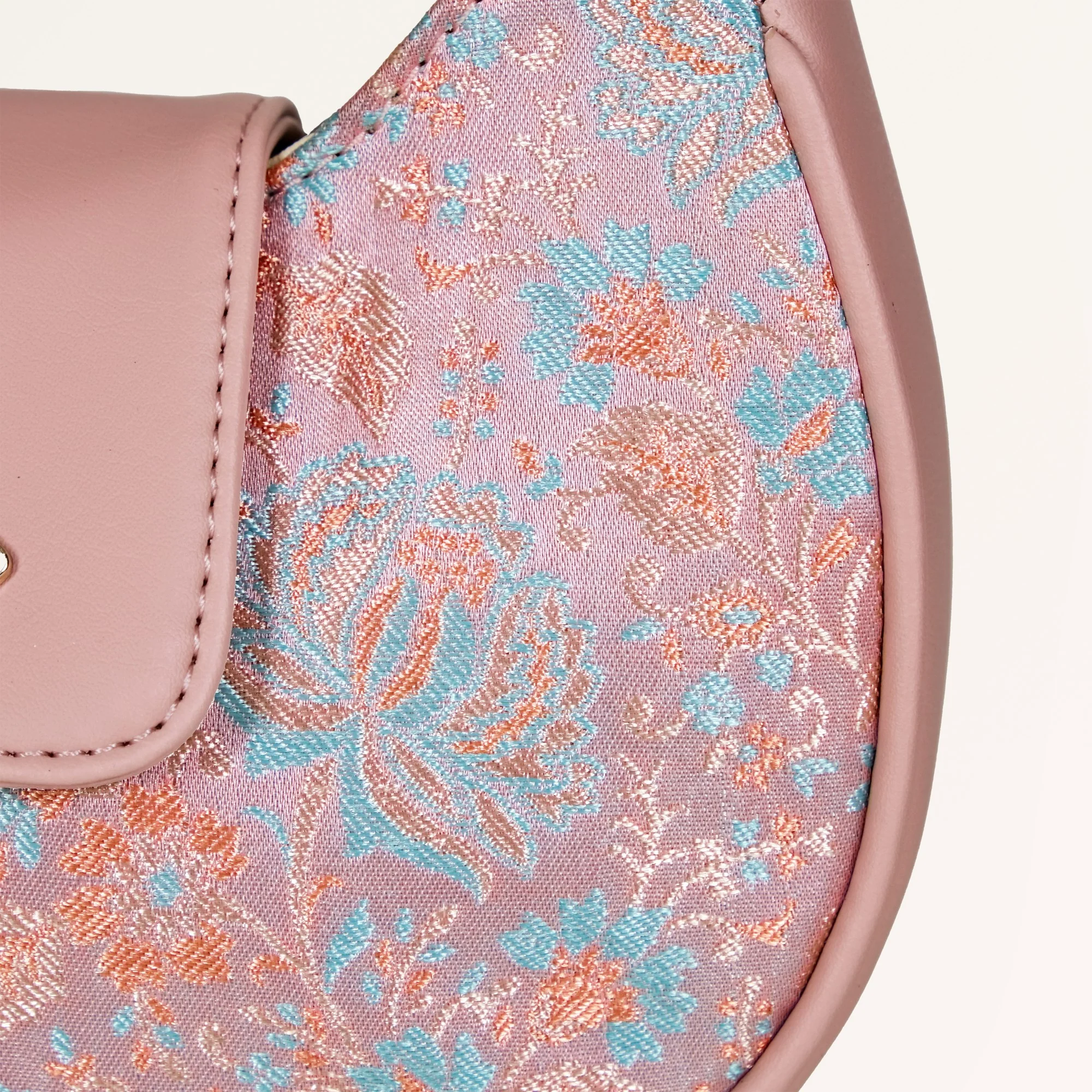 Eden Moon Handbag Pink - Image 8