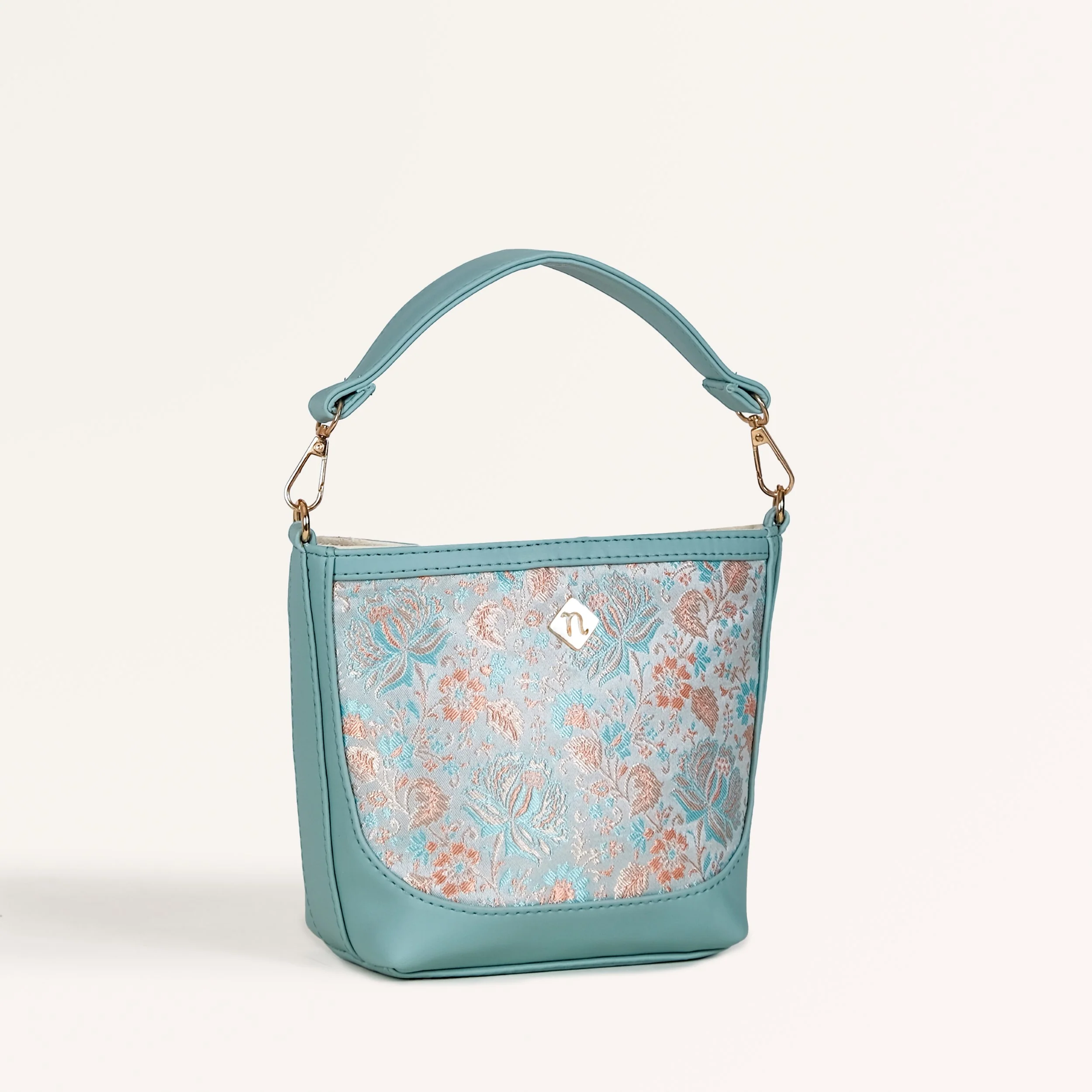 Eden Structured Bucket Bag Mint - Image 2