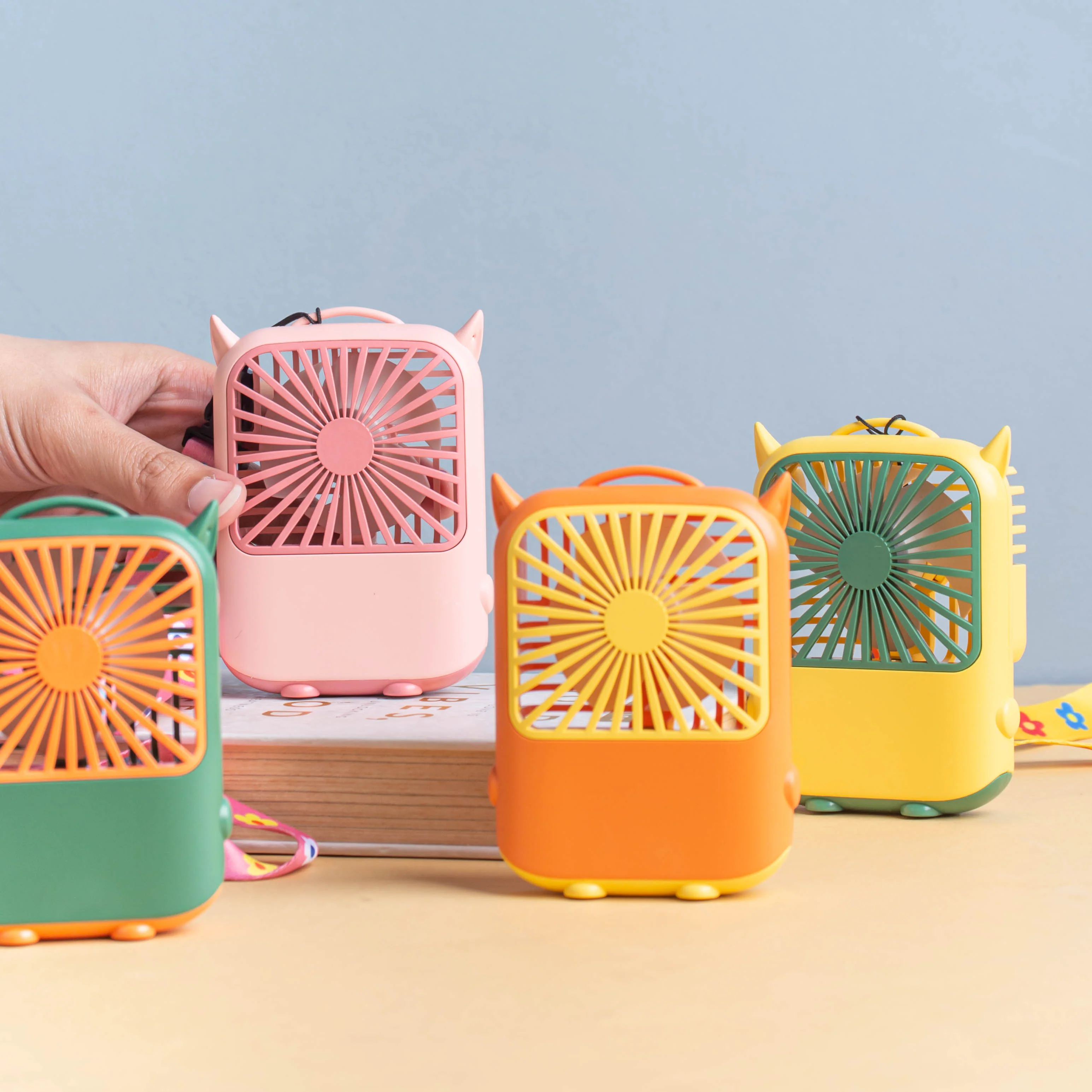 Electric Mini Fan - Image 2