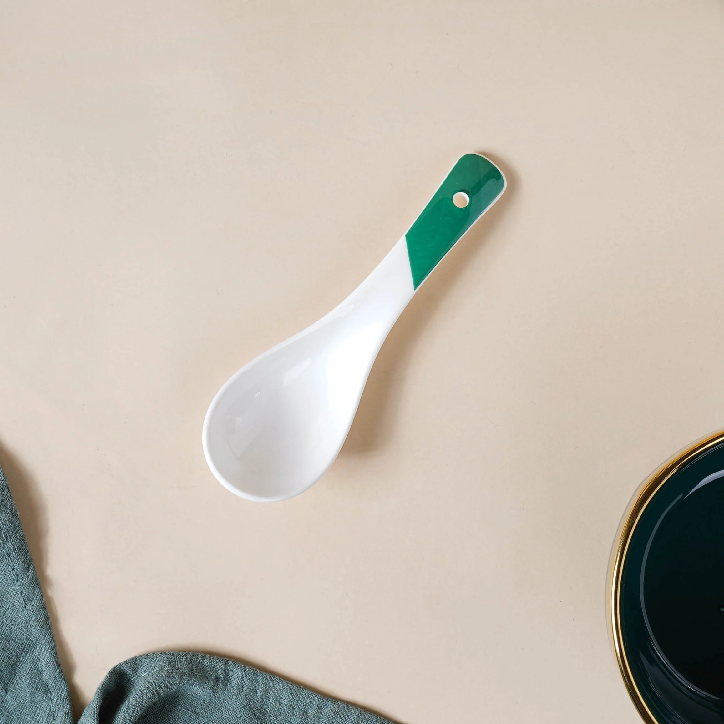 Emerald Snack Bowl Set Of 4 With Chopsticks And Soup Spoons - Image 13