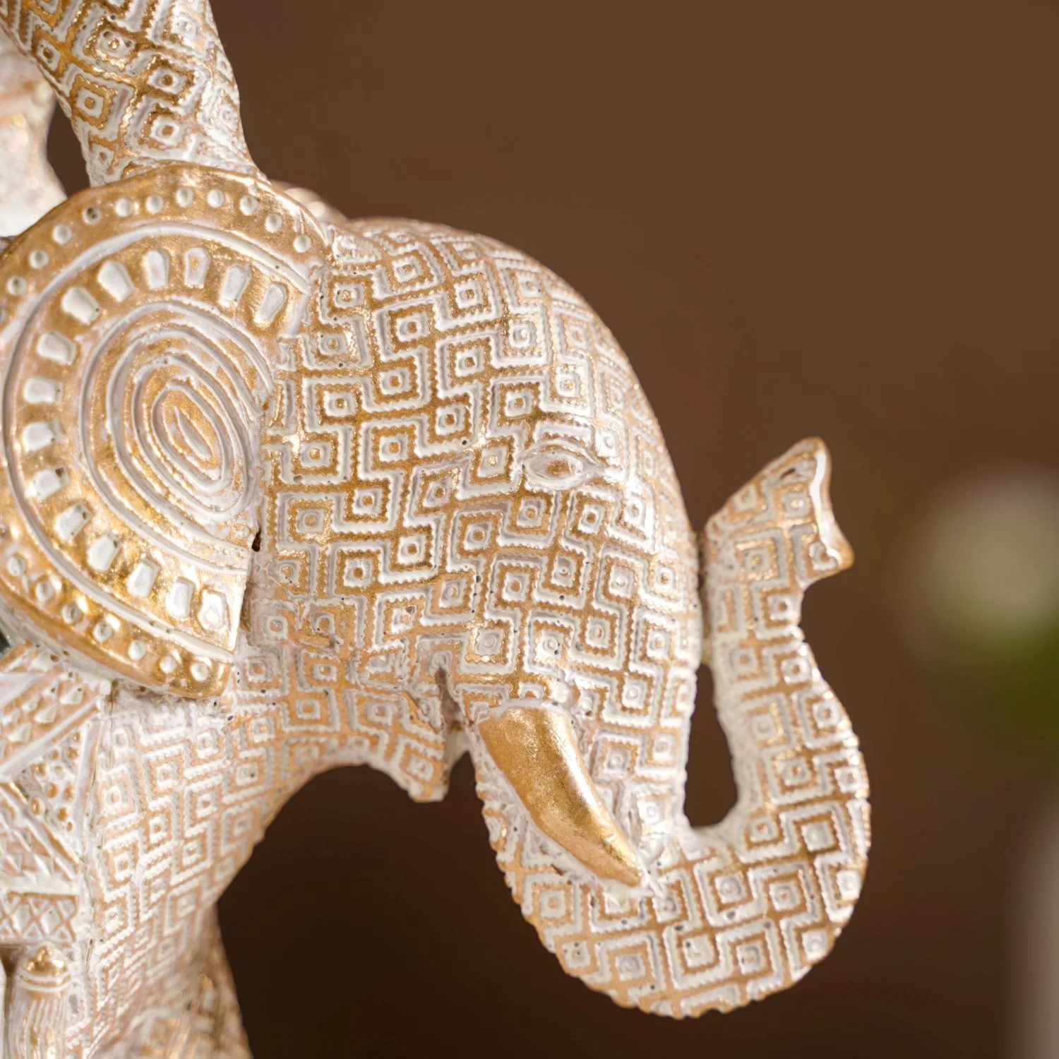Elephant Family Pyramid With Mirrorwork White - Image 8