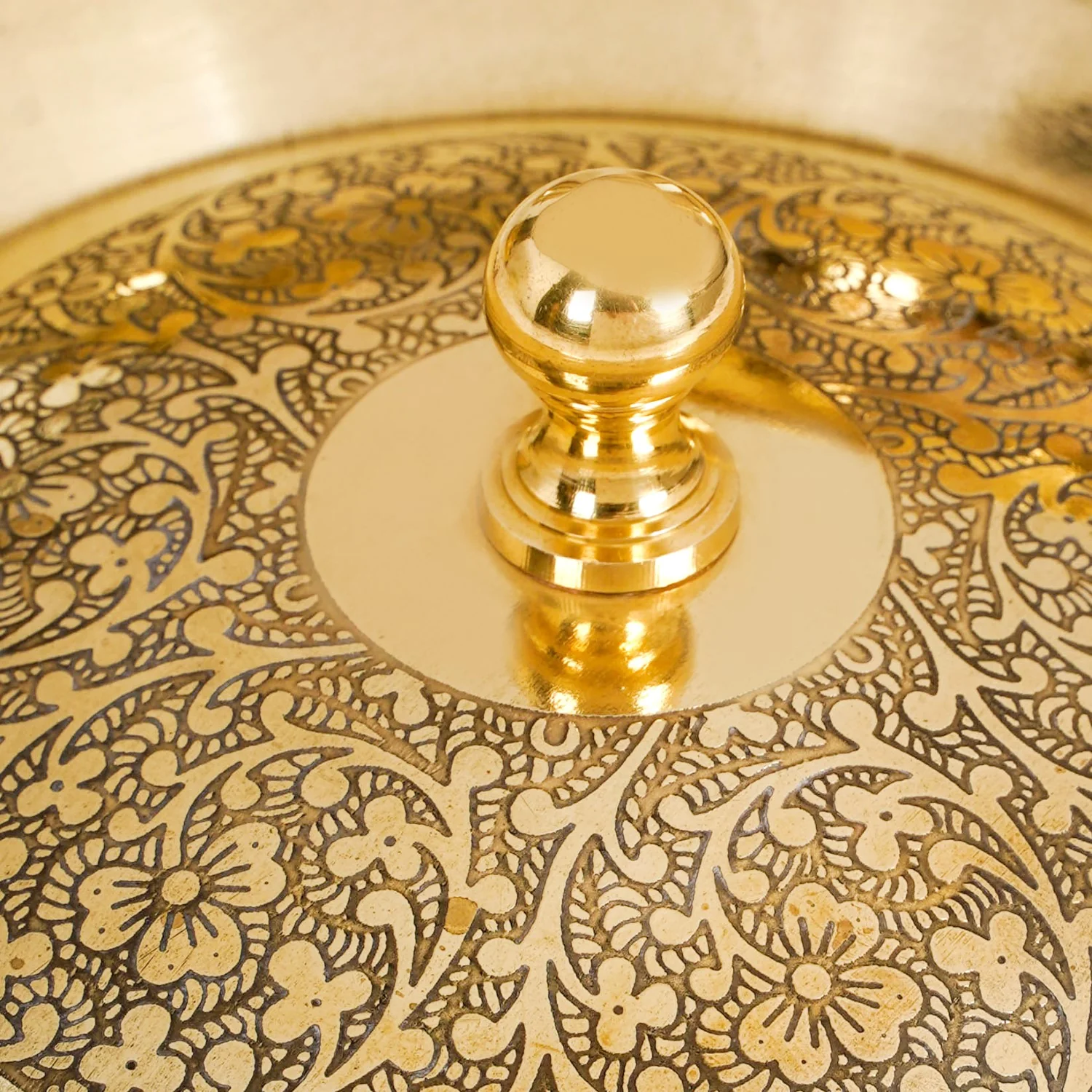 Embossed Pure Brass Handi Cooking Pot With Lid 1600ml - Image 7