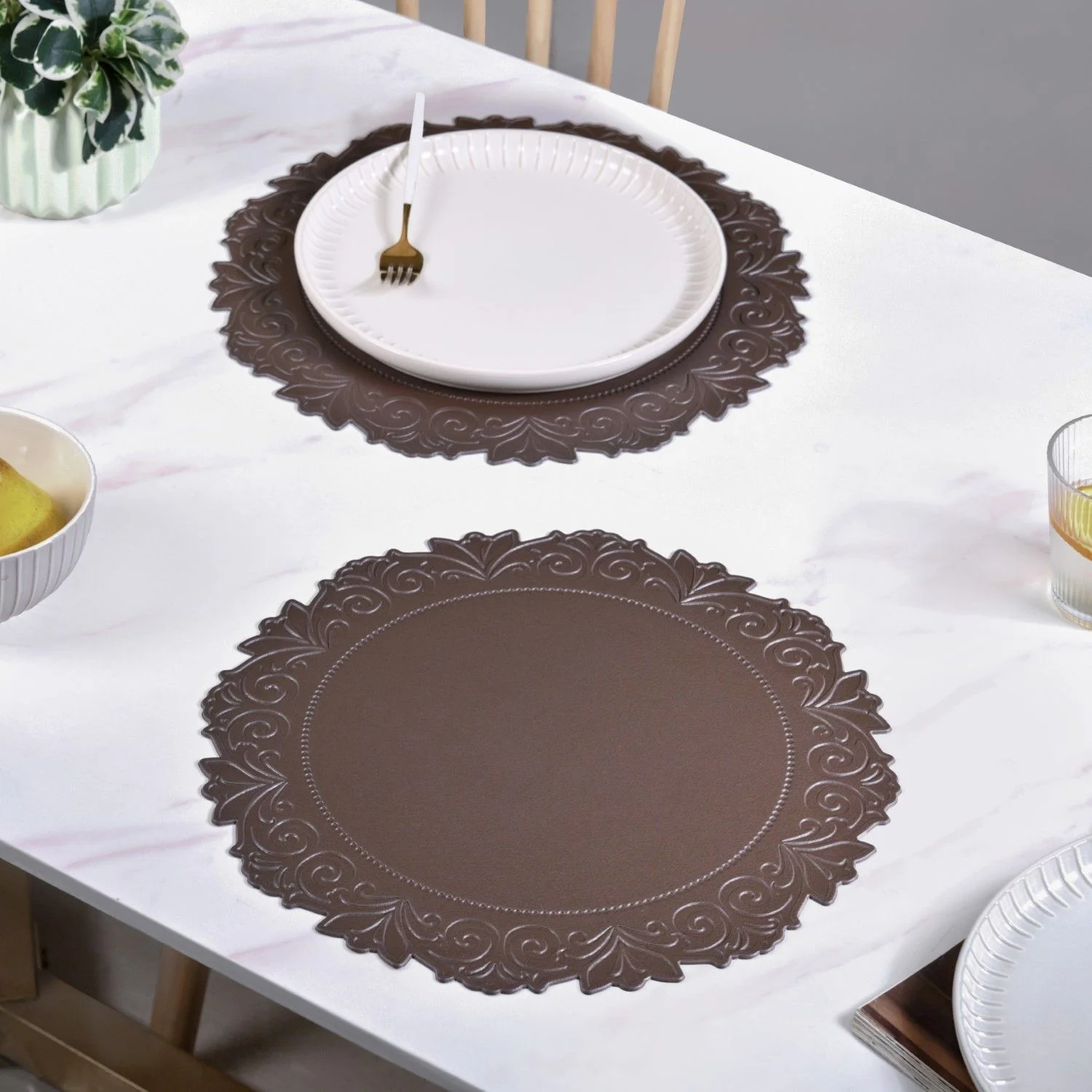 Embossed Brown Round Placemat Set Of 6 - Image 3