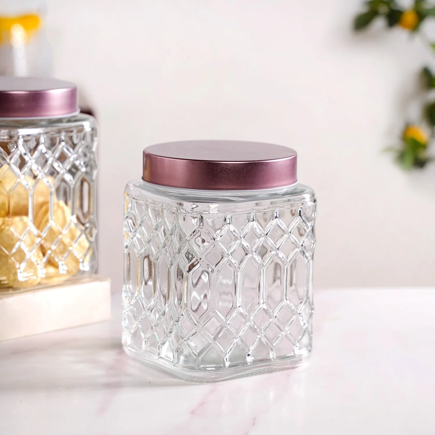 Embossed Kitchen Storage Container With Lids Set Of 4 1300ml - Image 8