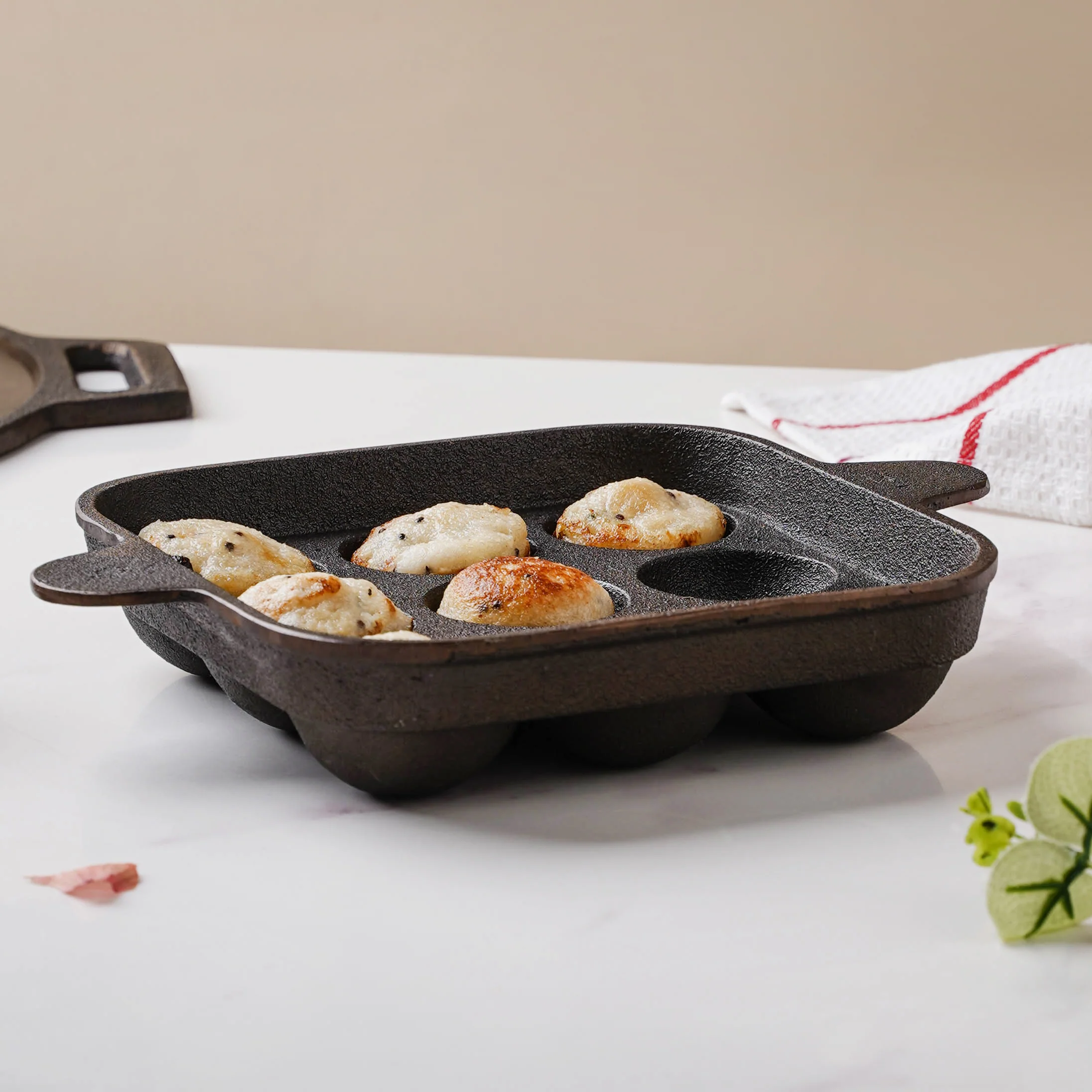 Empress Cast Iron Ultra Smooth Square Paniyaram Pan 9 Pit - Image 4