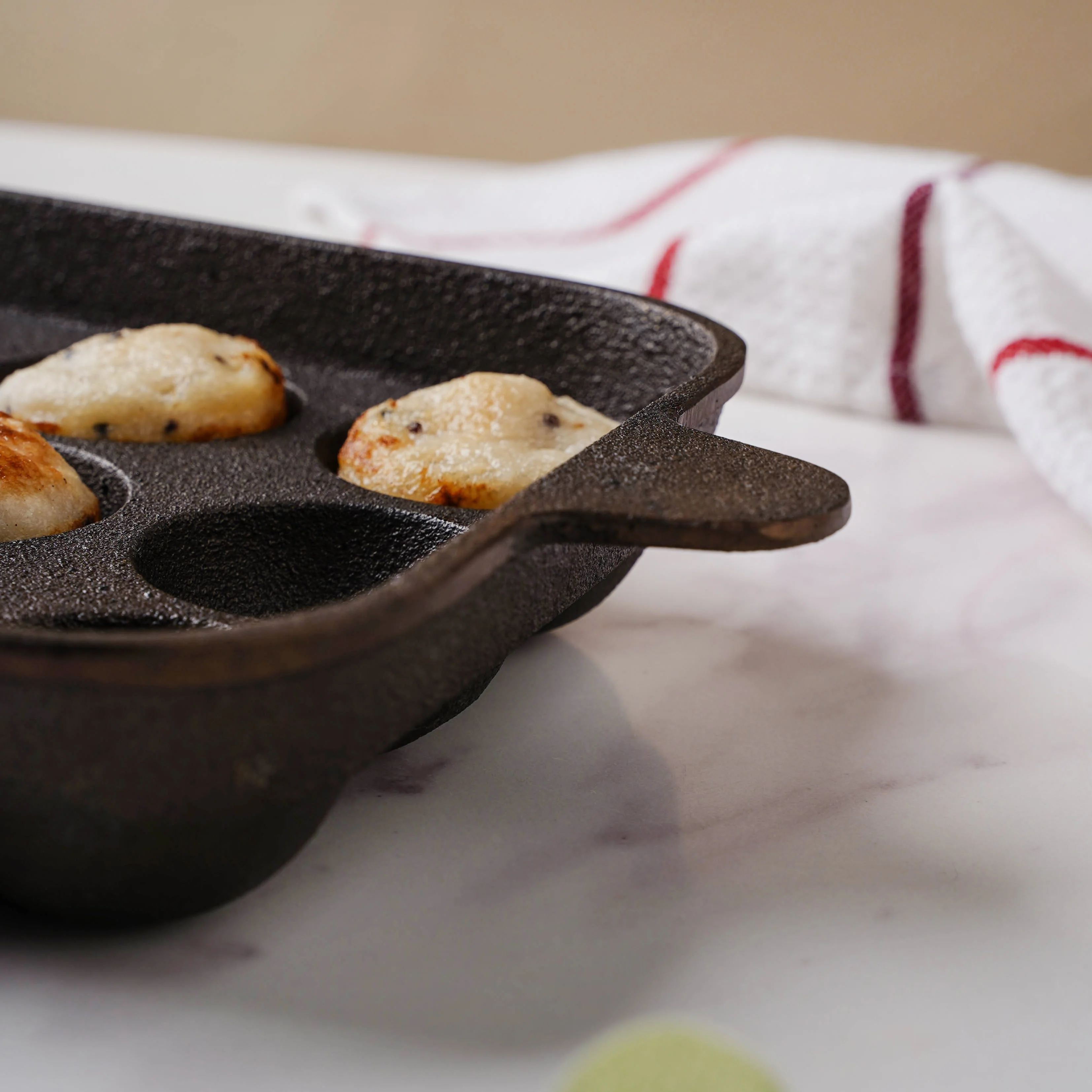 Empress Cast Iron Ultra Smooth Square Paniyaram Pan 9 Pit - Image 7