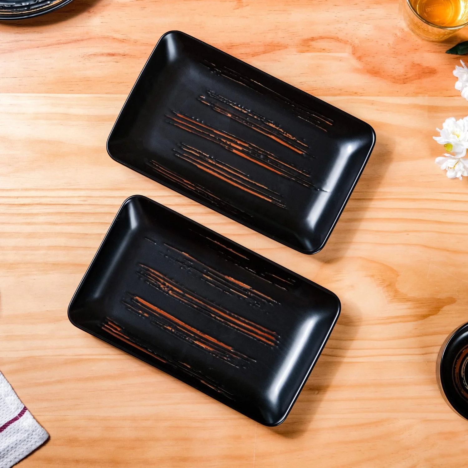 Exotic Brushstroke Platter Large Black Set Of 2 10 Inch - Image 3
