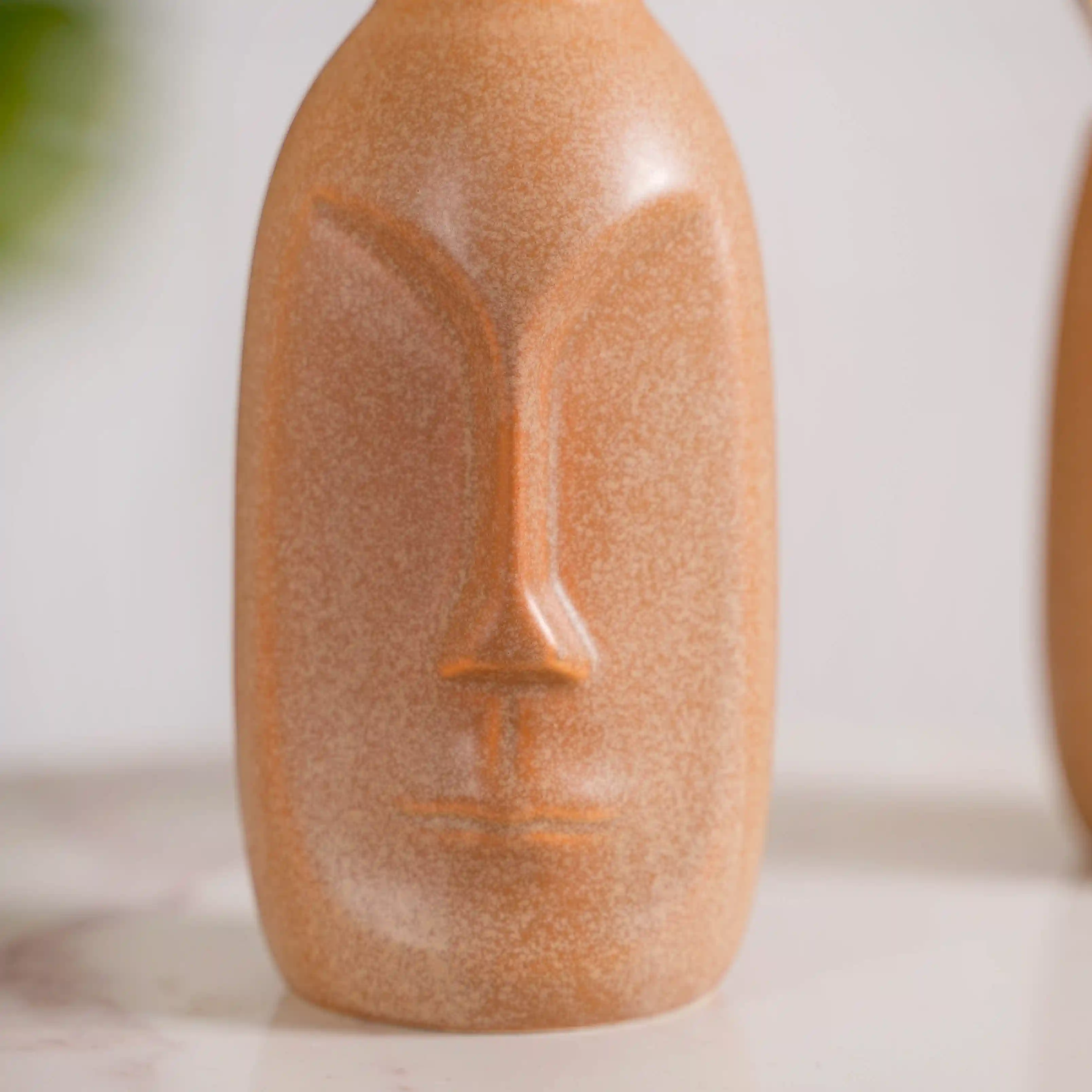 Faces Ceramic Bathroom Accessories Set Of 3 - Image 10
