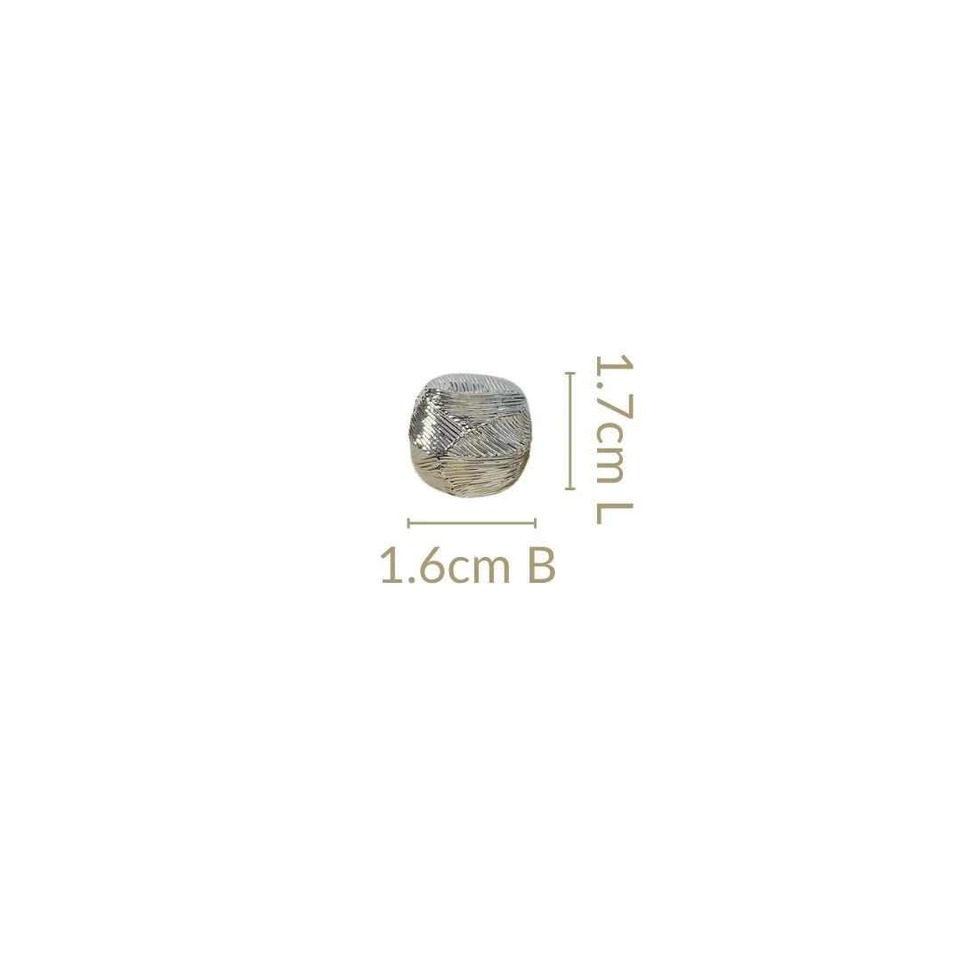 Facet Edge Studs Silver - Image 3