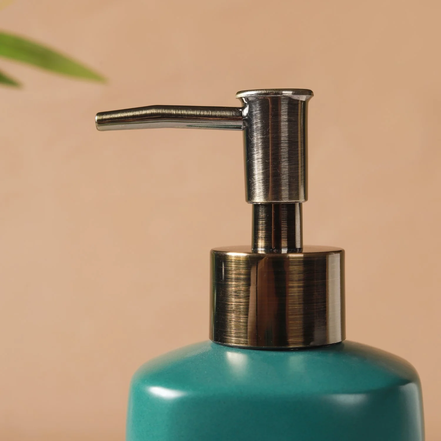 Fancy Pump Bottle - Image 5