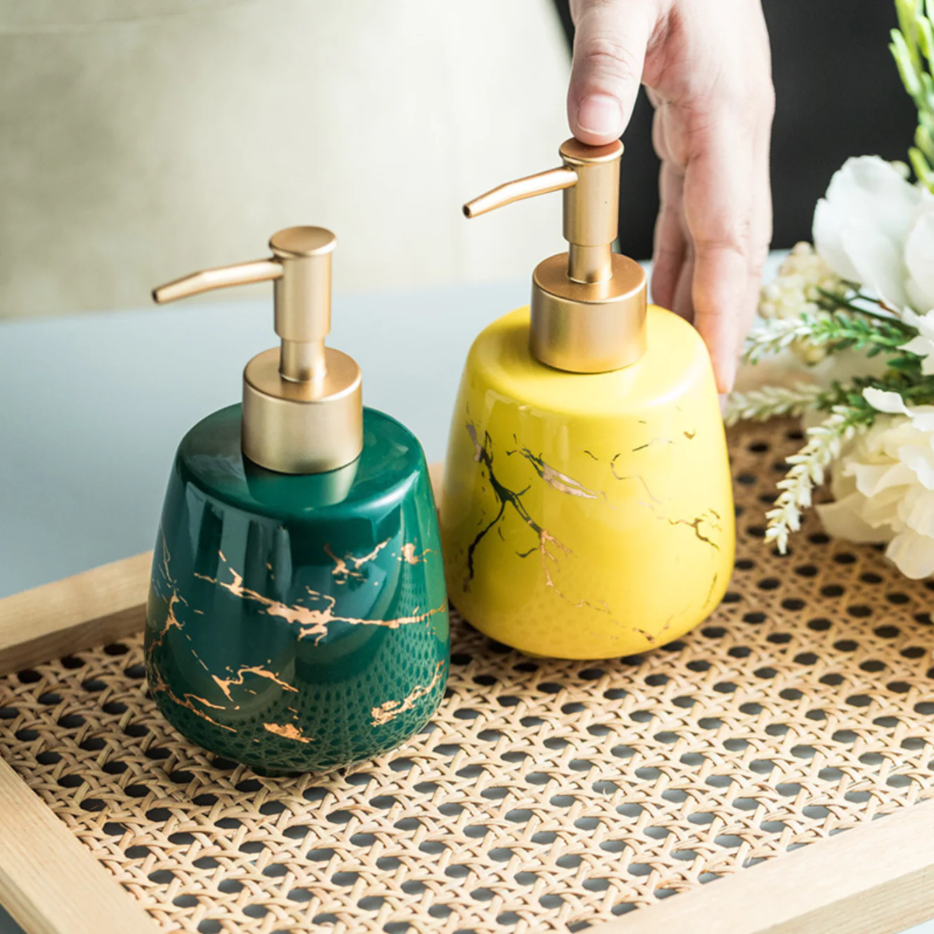 Fancy Shampoo Dispenser - Image 8