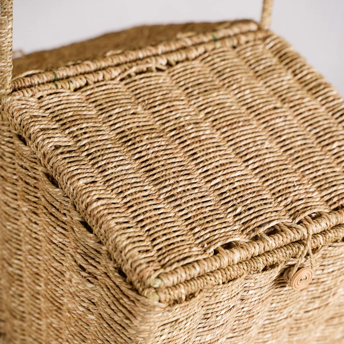Farmhouse Eco Friendly Picnic Basket - Image 10