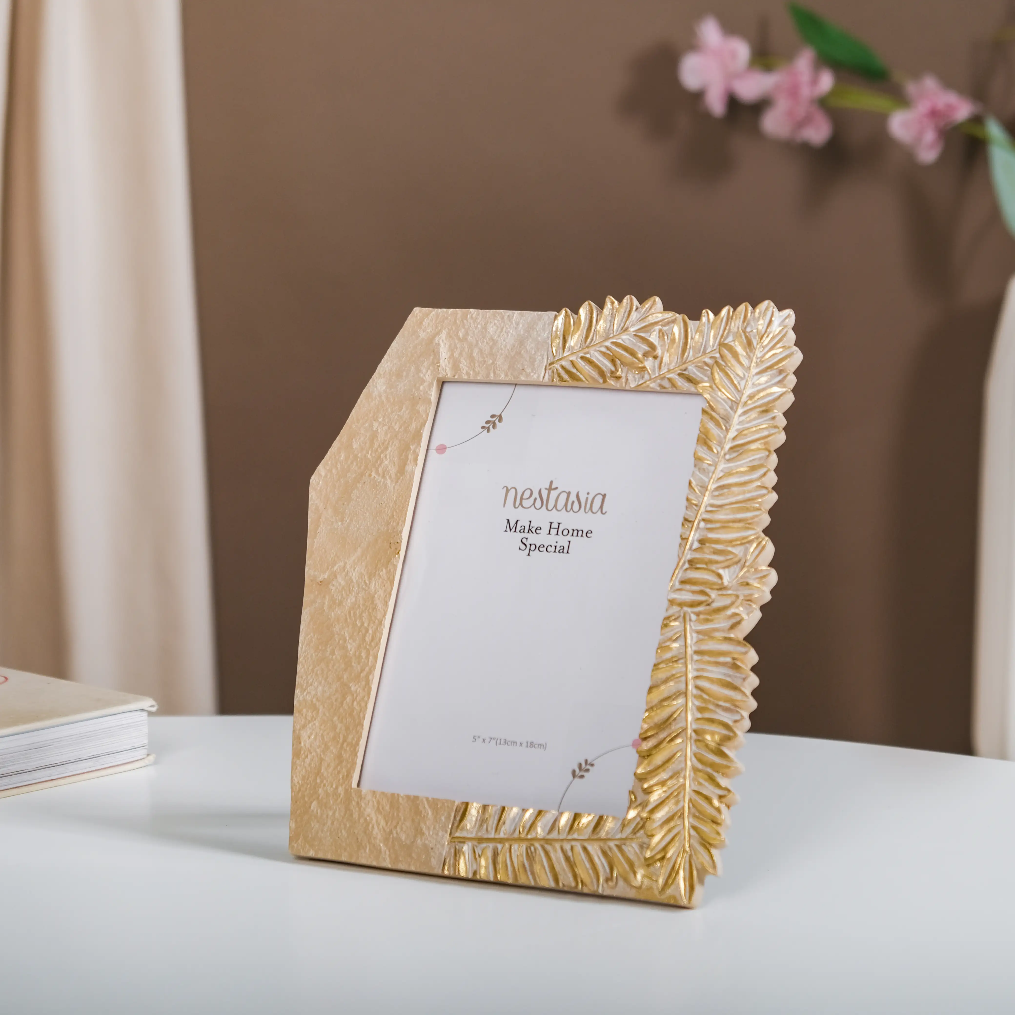 Fern Designer Photo Frame Gold 9"x7.5" - Image 4