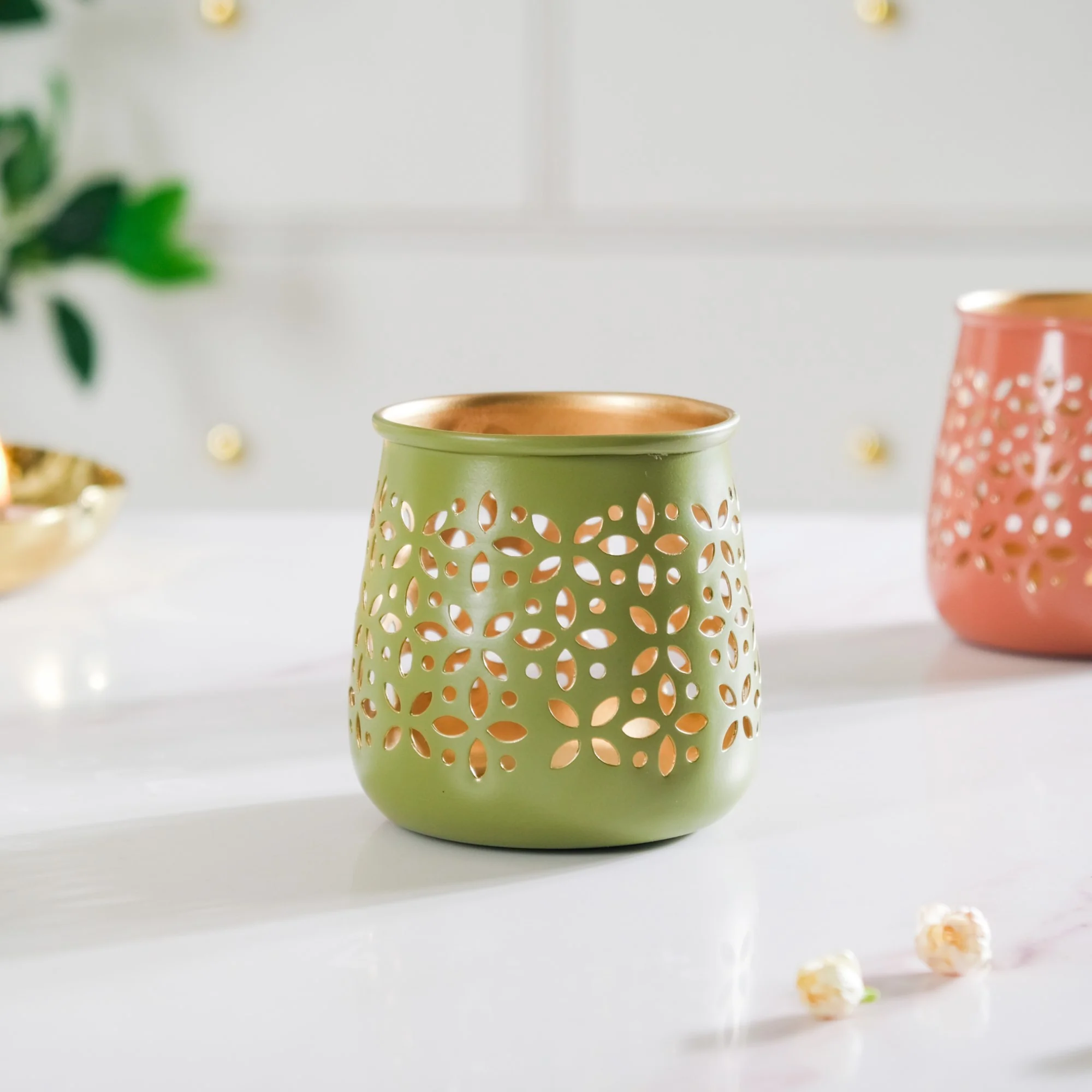 Festive Tealight Candle Holder Set Of 5 - Image 7