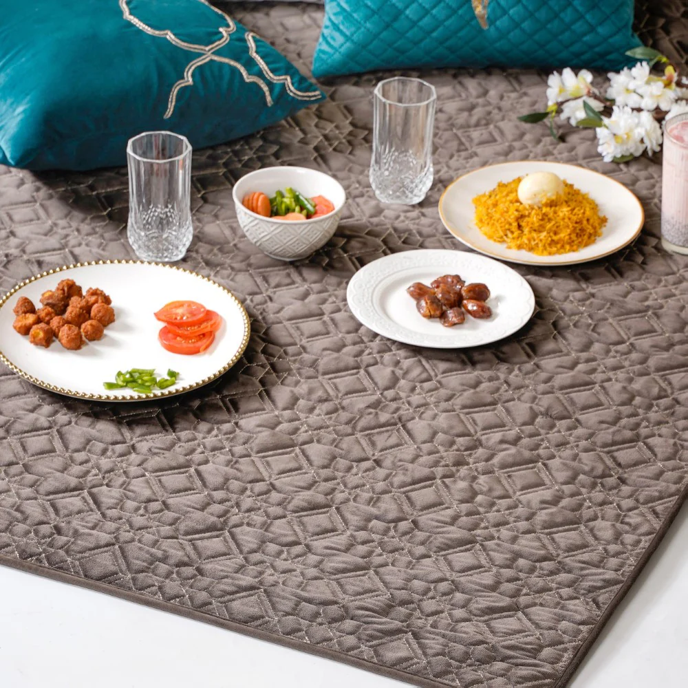 Festive Velvet Dining Tablecloth Brown 52x40 Inch - Image 3