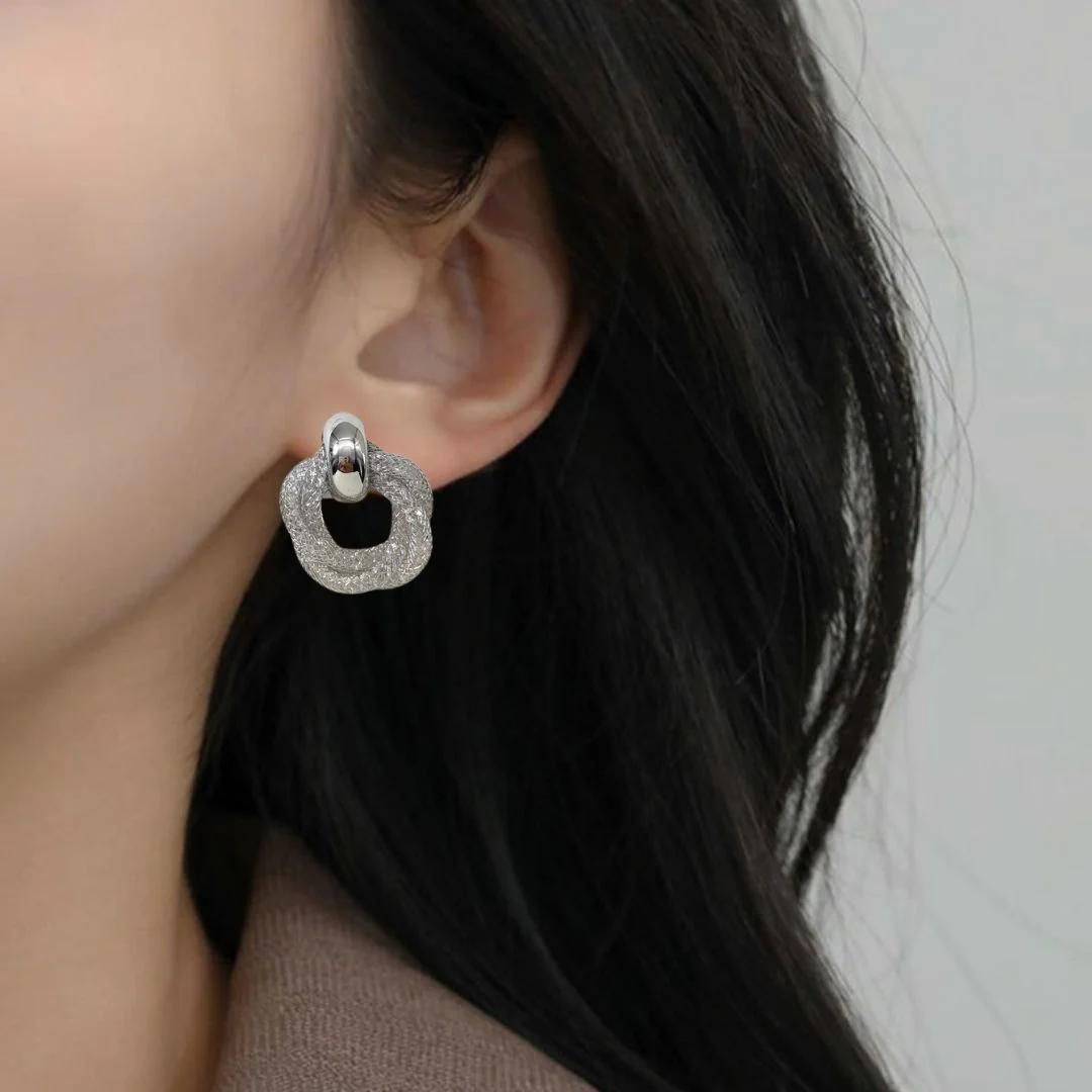 Fine Weave Chic Silver Knotted Earrings - Image 5