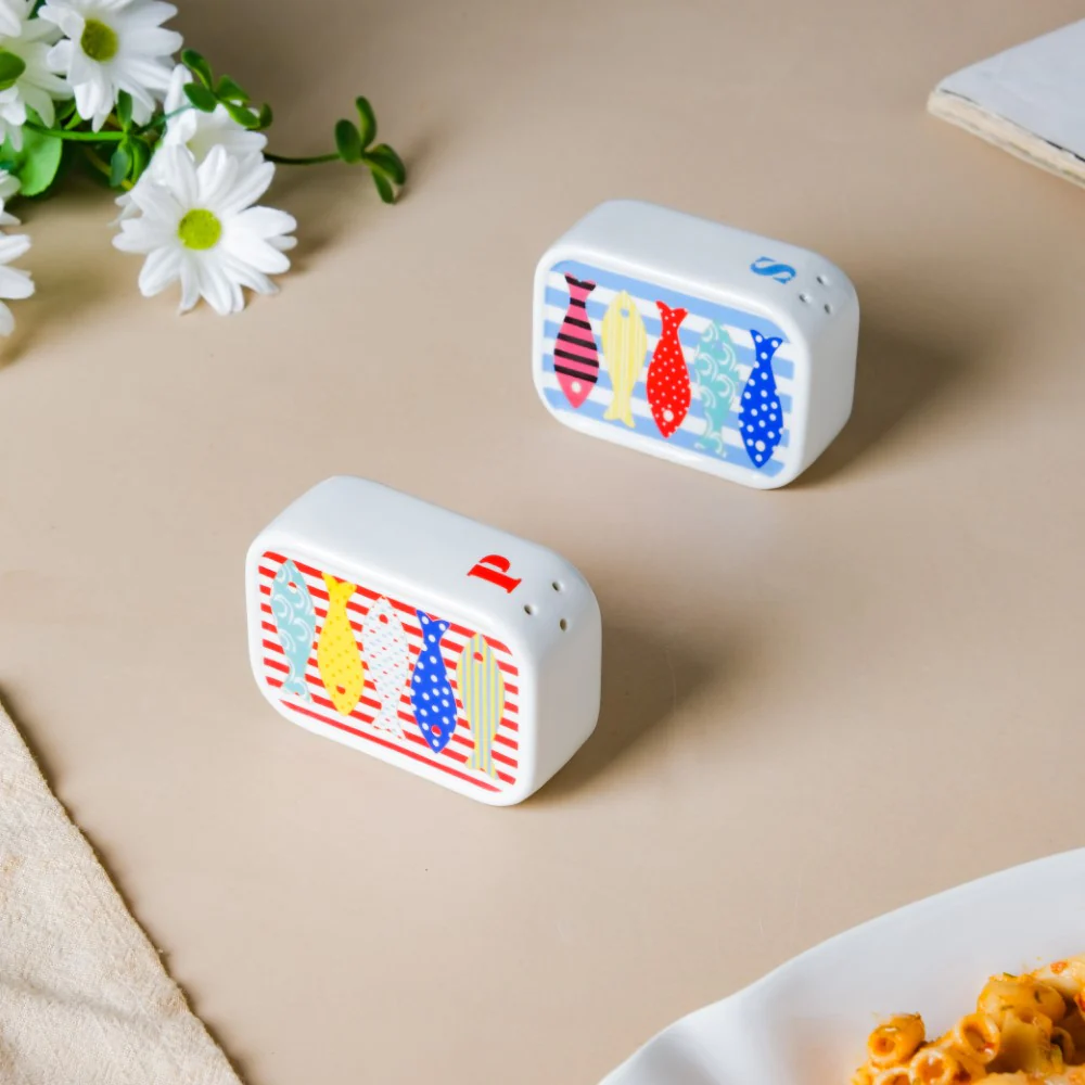 Fish Patterned Ceramic Salt And Pepper Shakers Set - Image 8