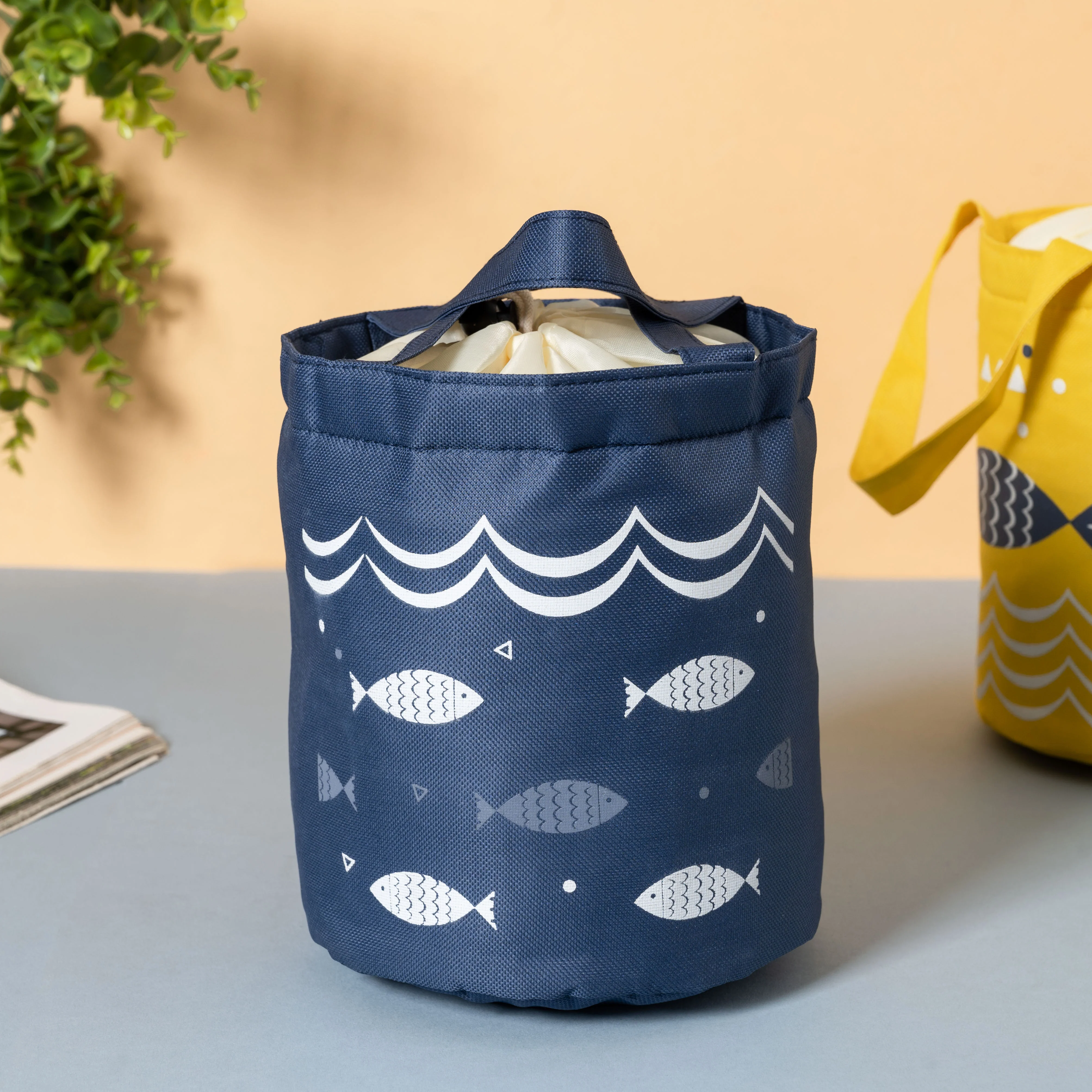 Fish Print Lunch Bag - Image 16