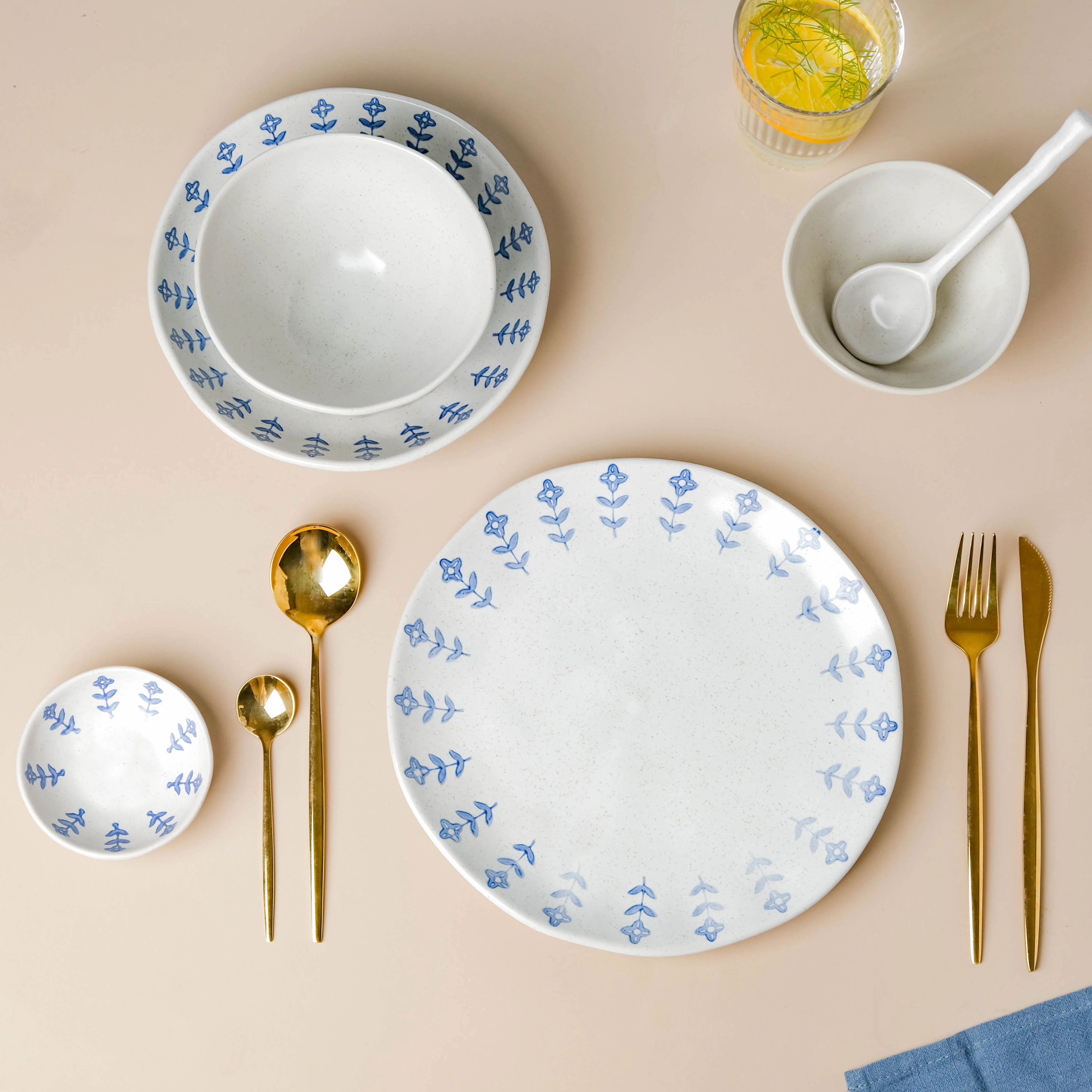 Flora 33 Piece Dinner Set For 6 - Image 3